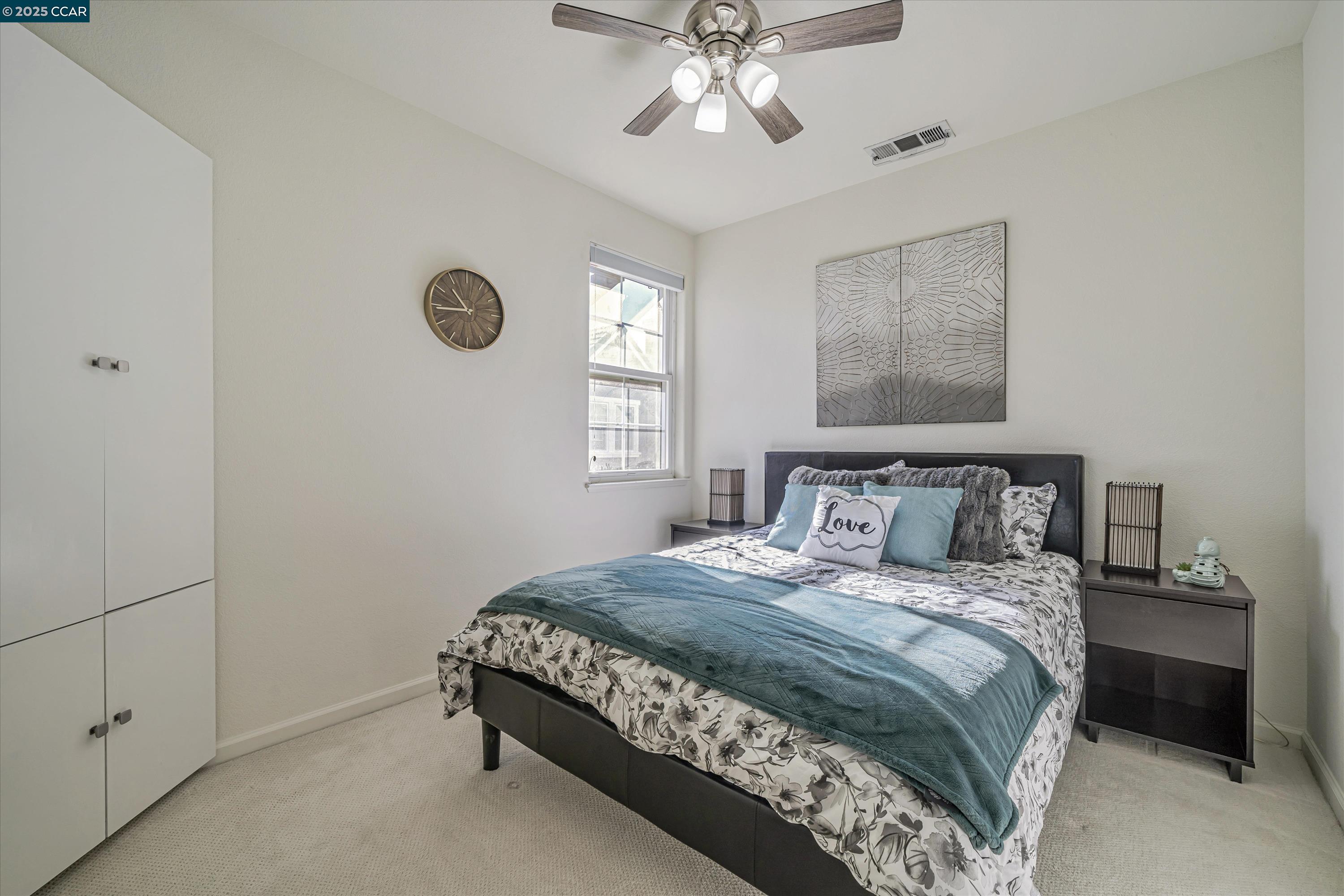 1038 Moonstone Ter