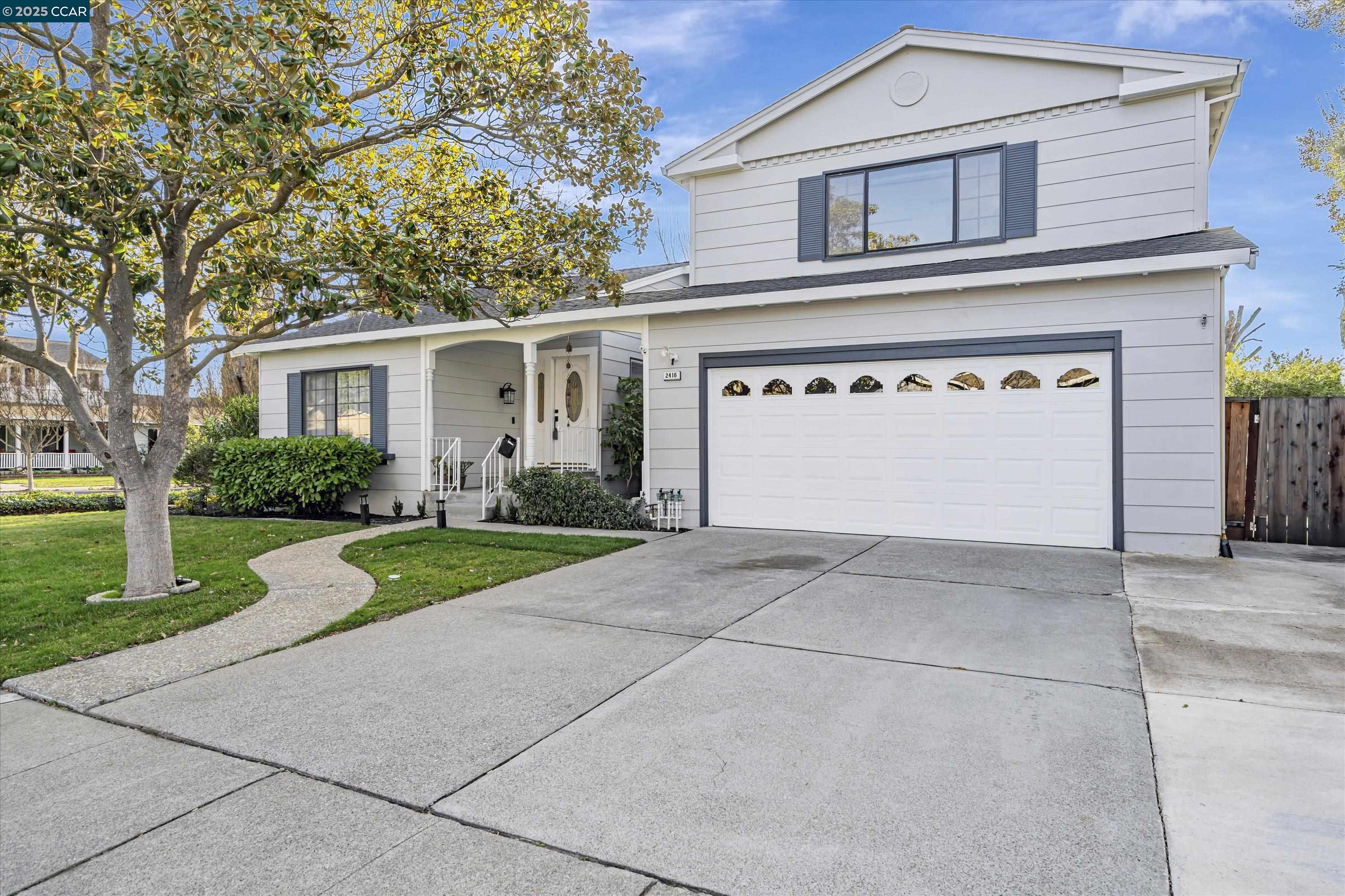2416 Sanderling Dr