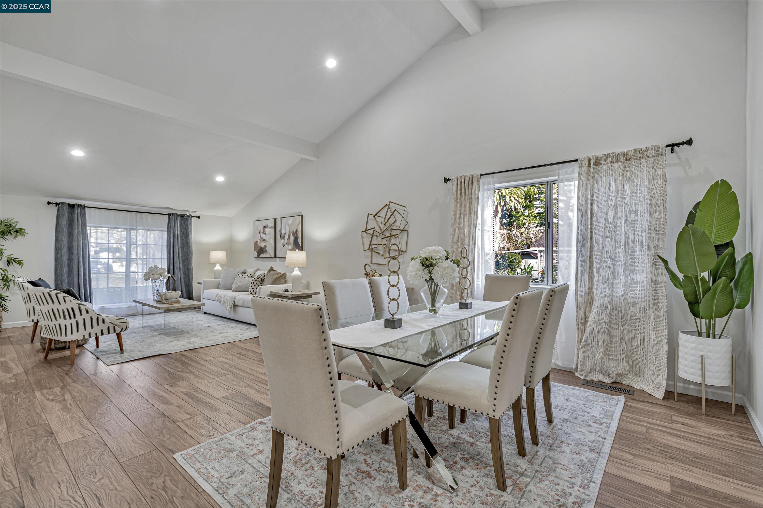 2416 Sanderling Dr