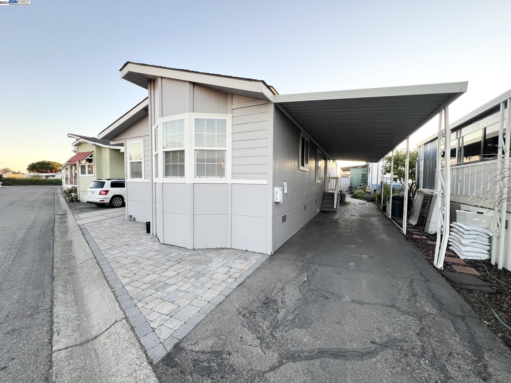 1200 W Winton Ave # 215, Hayward, California 94545, 2 Bedrooms Bedrooms, 6 Rooms Rooms,2 BathroomsBathrooms,Manufactured In Park,For Sale,1200 W Winton Ave # 215,41081019