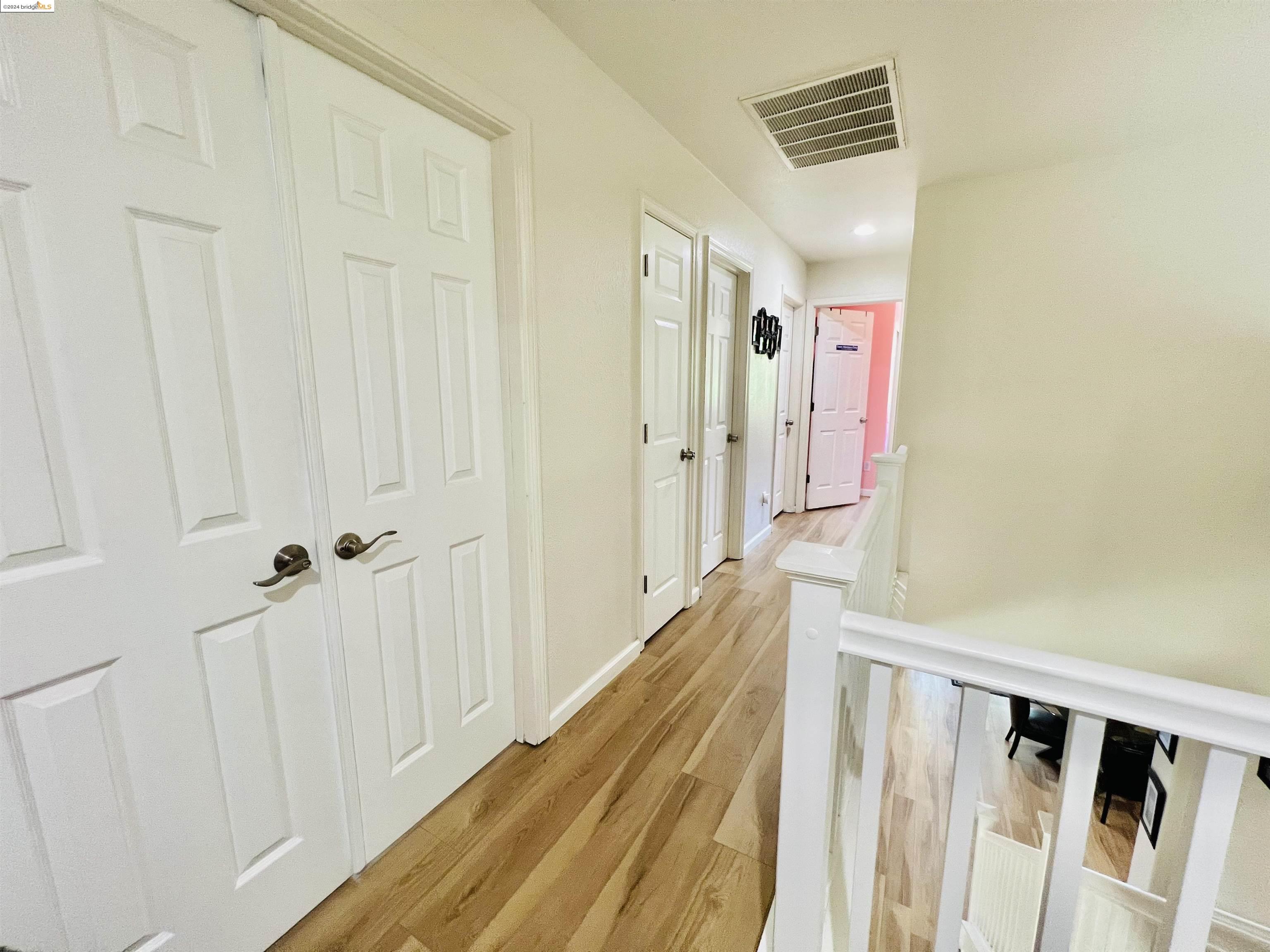 Detail Gallery Image 10 of 23 For 2215 Dune Pl, Stockton,  CA 95206 - 3 Beds | 2/1 Baths