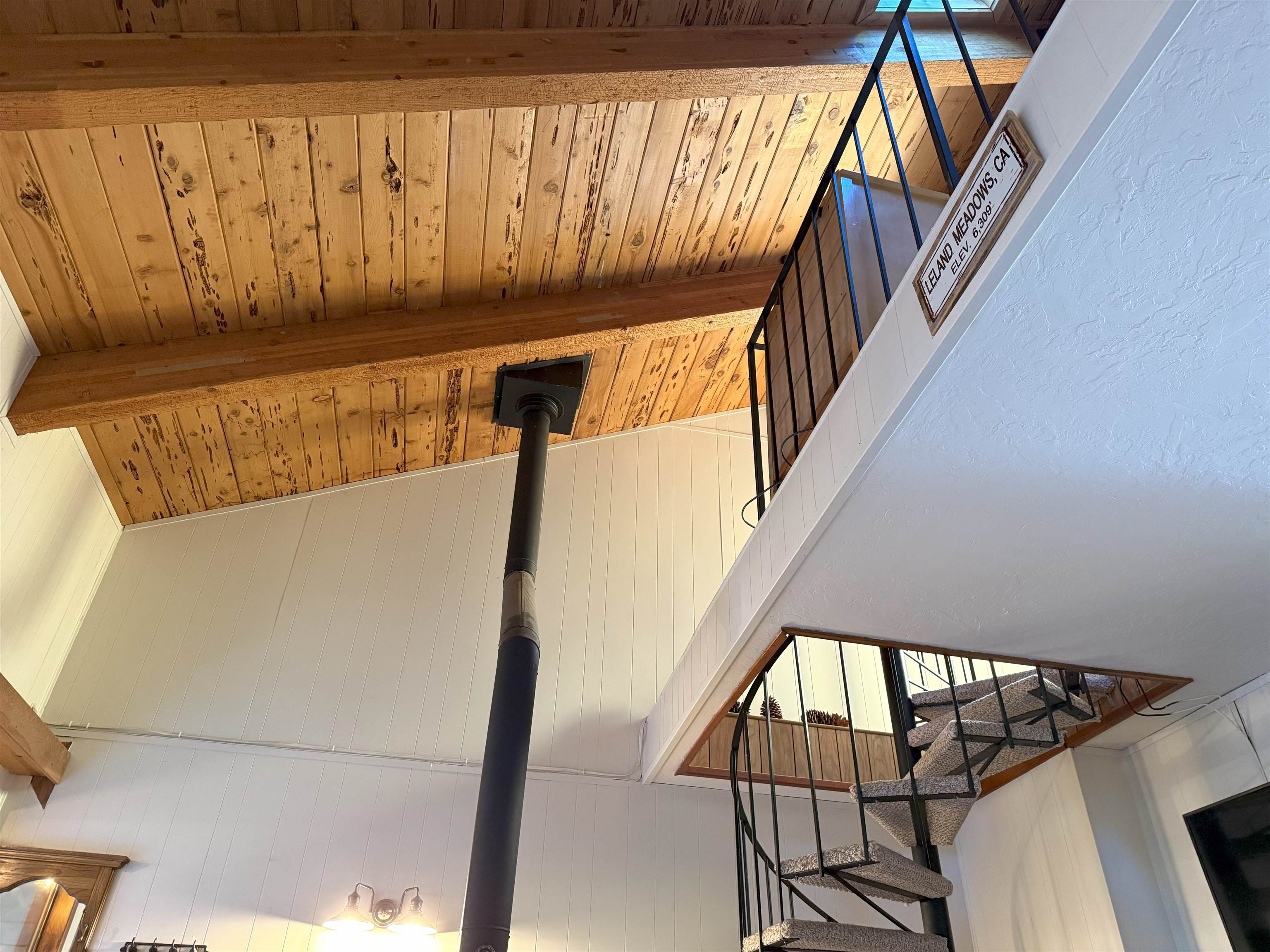 Detail Gallery Image 13 of 49 For 33757 Upper Leland Rd #D,  Strawberry,  CA 95364 - 3 Beds | 2 Baths