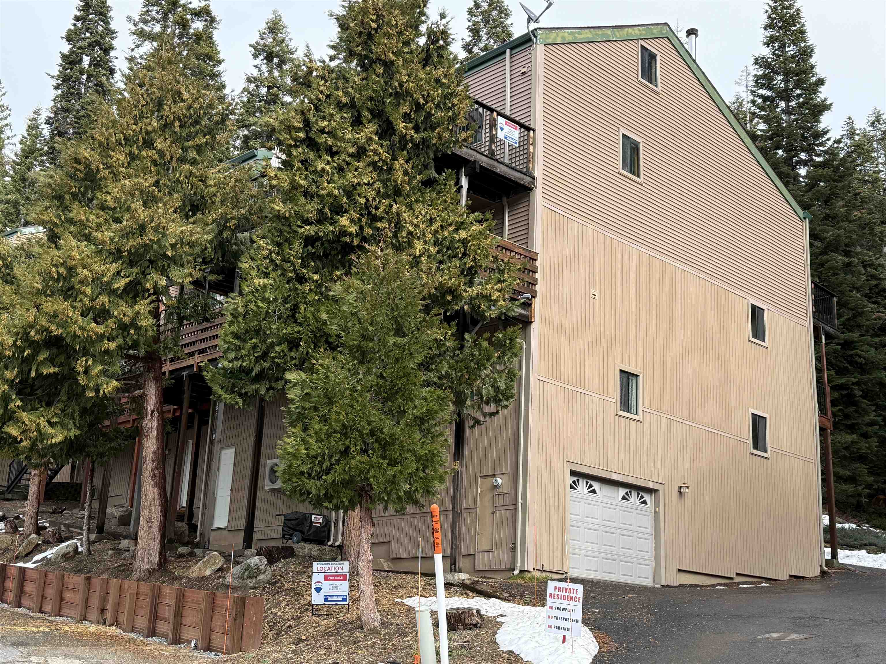 Detail Gallery Image 3 of 49 For 33757 Upper Leland Rd #D,  Strawberry,  CA 95364 - 3 Beds | 2 Baths