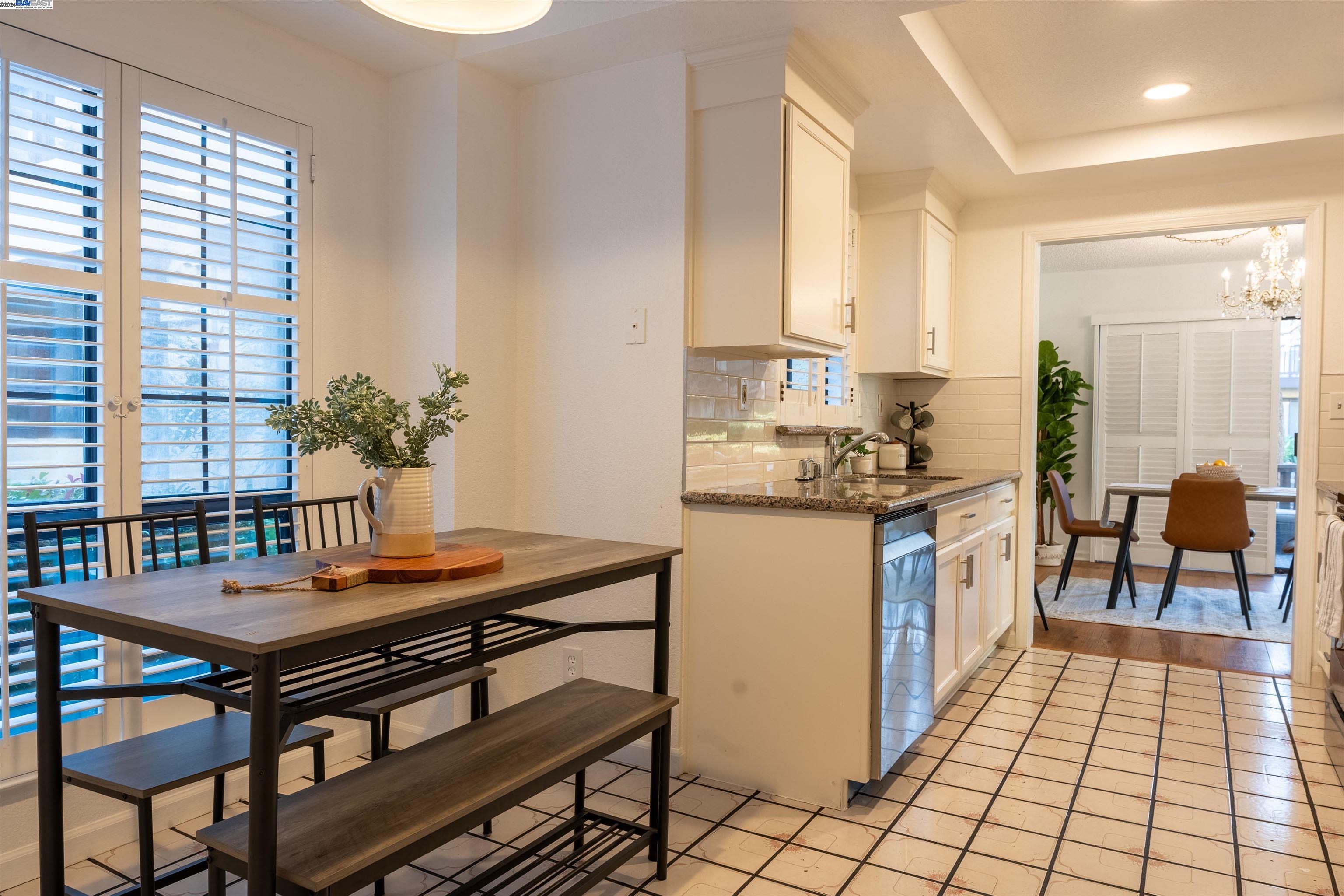 Photo #2: 41081069 Listing 