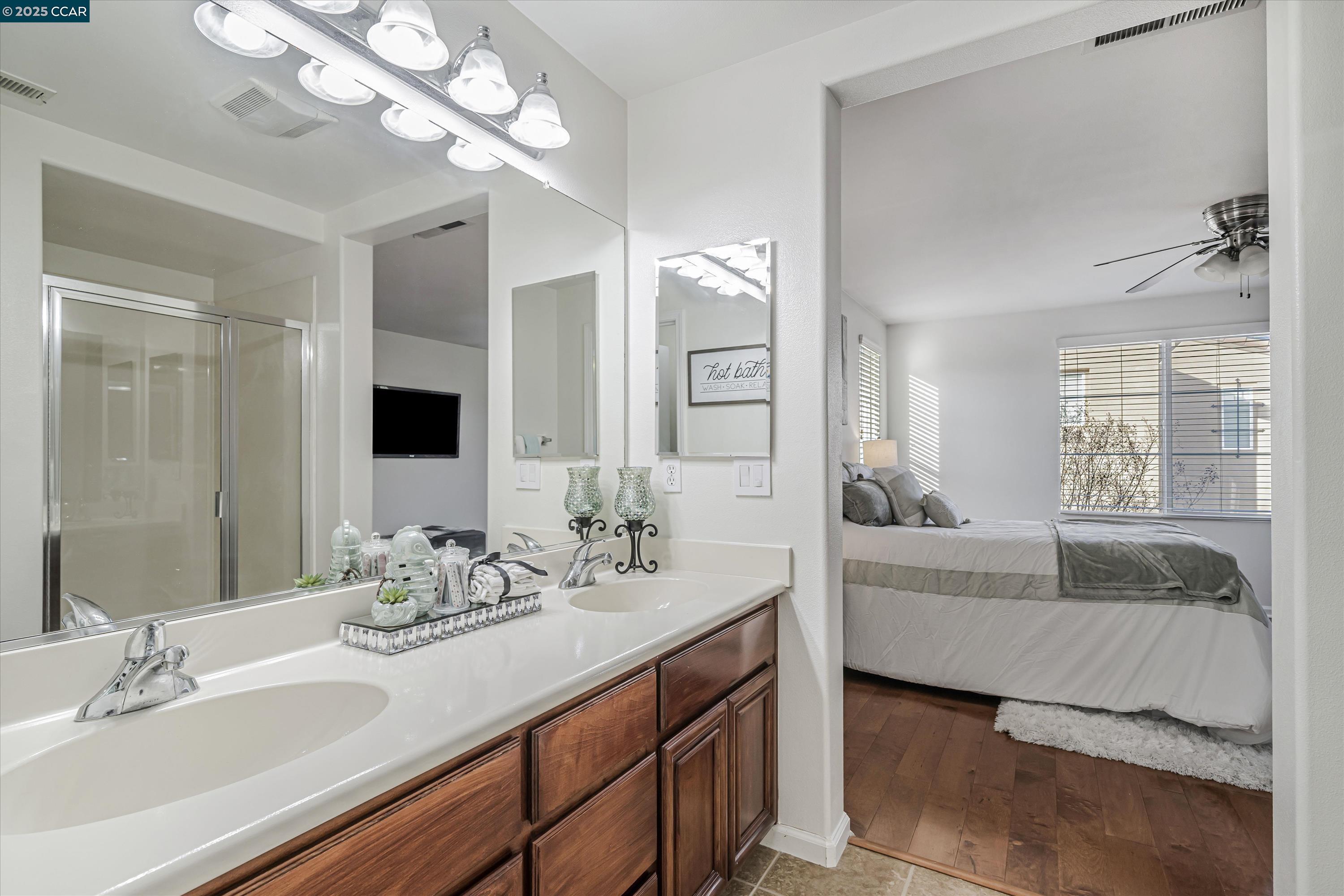 1111 Cedarwood Loop