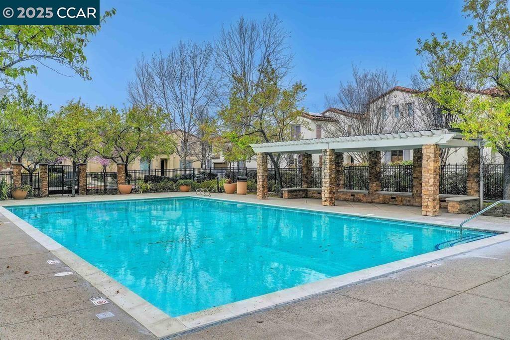1111 Cedarwood Loop