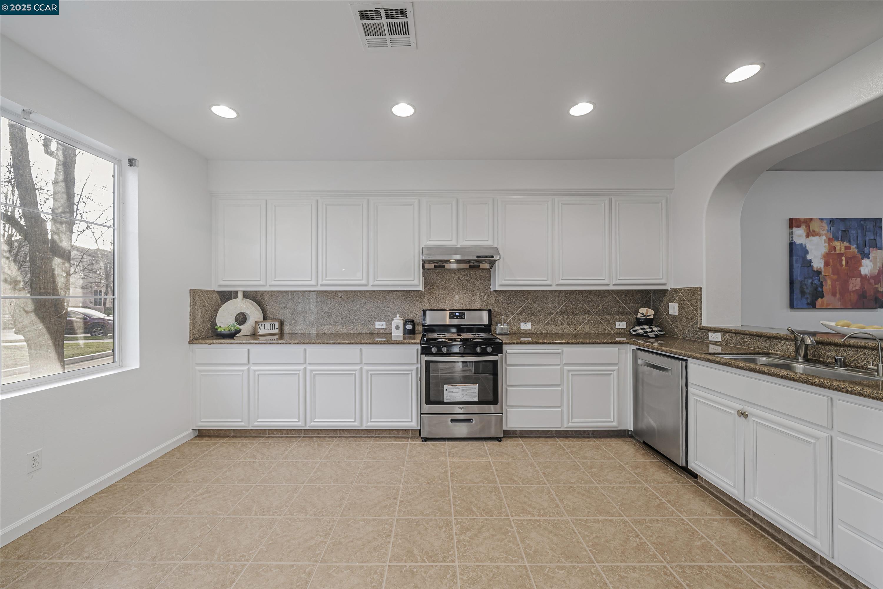 1111 Cedarwood Loop
