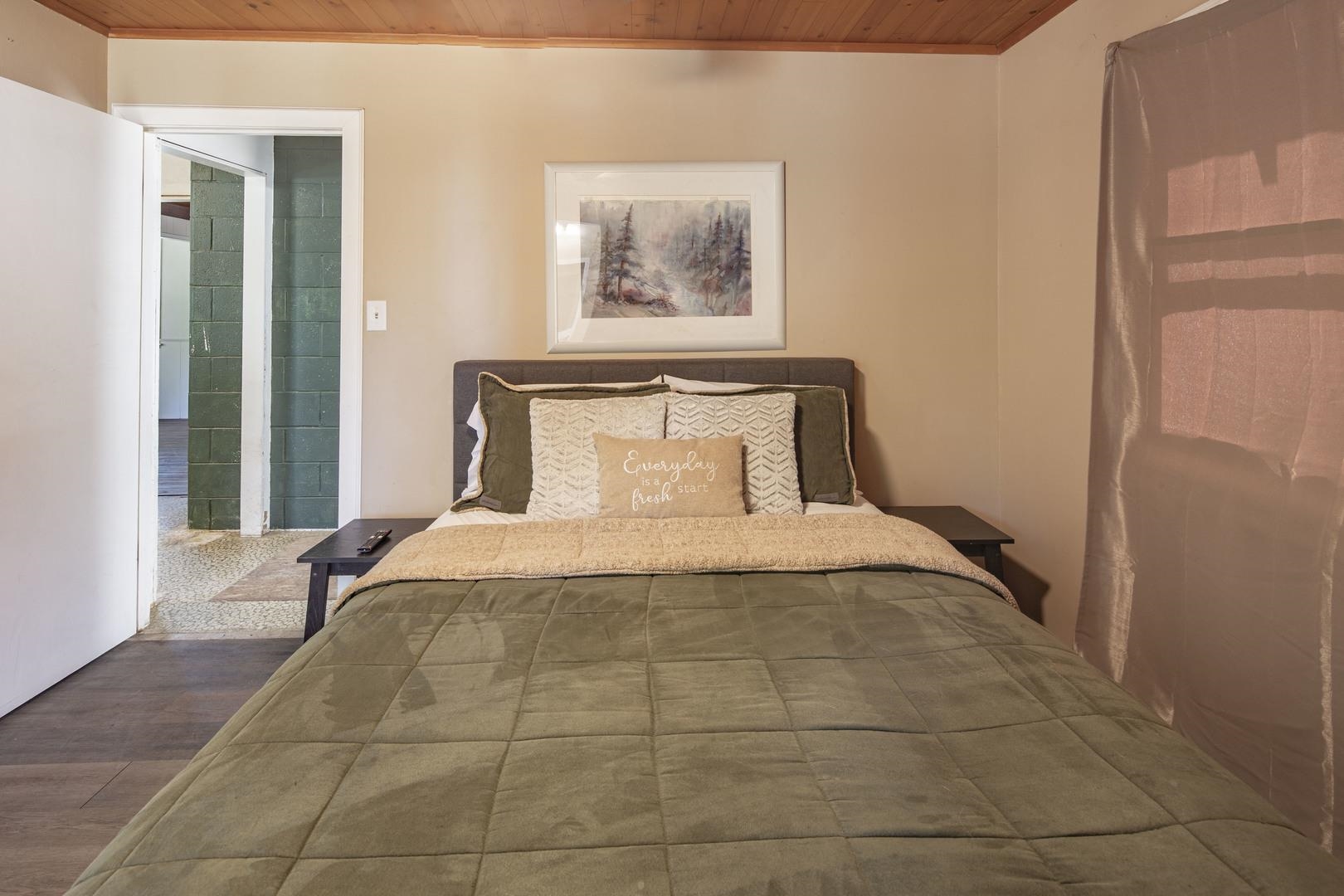 Detail Gallery Image 11 of 35 For 25536 State Highway 108, Mi Wuk Village,  CA 95346 - 3 Beds | 1 Baths