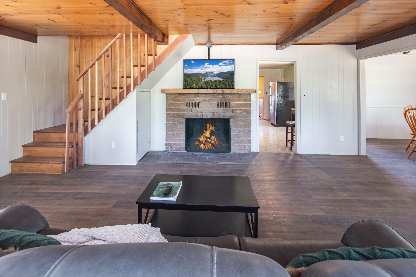 Detail Gallery Image 5 of 35 For 25536 State Highway 108, Mi Wuk Village,  CA 95346 - 3 Beds | 1 Baths
