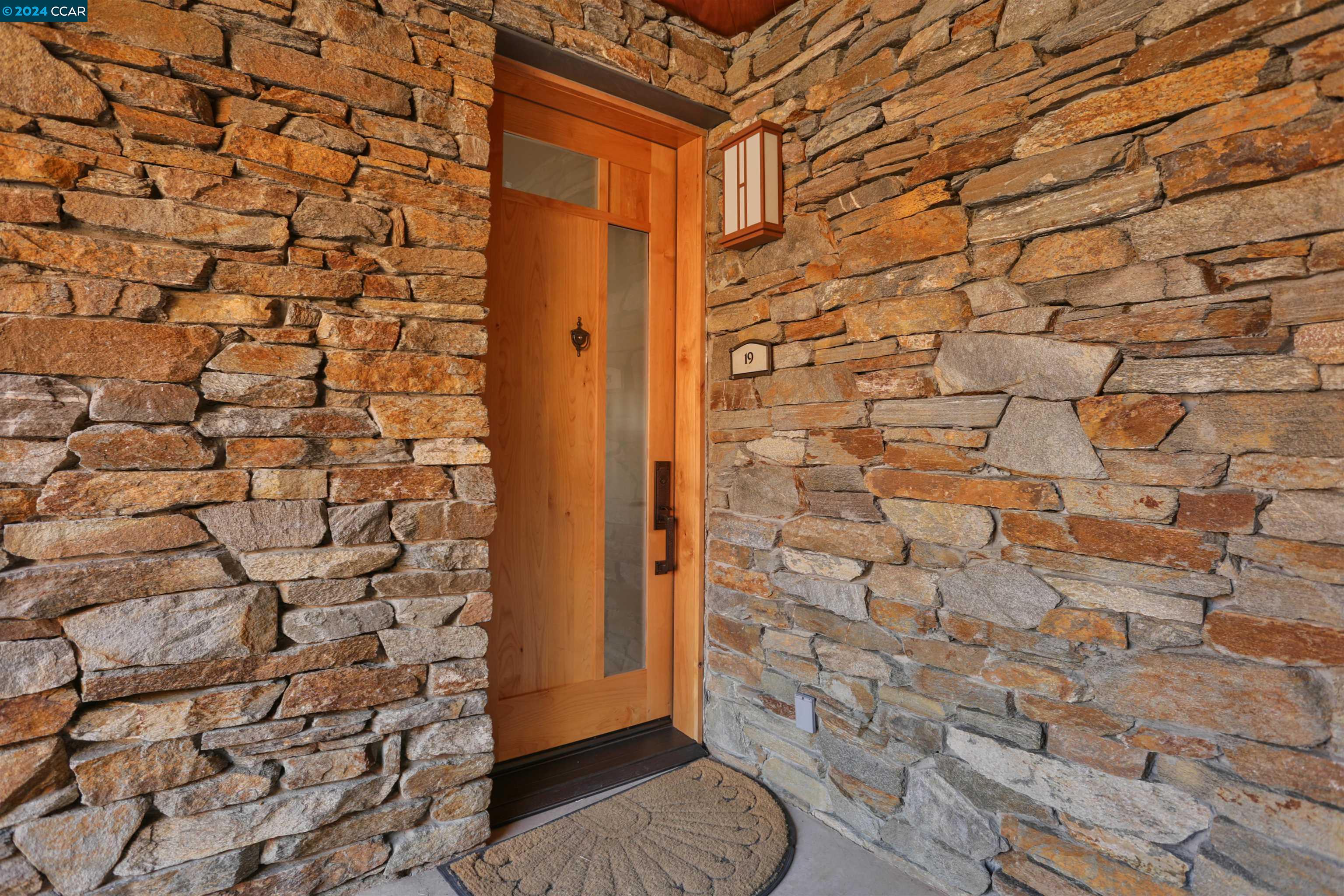 Detail Gallery Image 2 of 34 For 6750 North Lake Blvd 19f,  Tahoe Vista,  CA 96148 - 3 Beds | 3/1 Baths