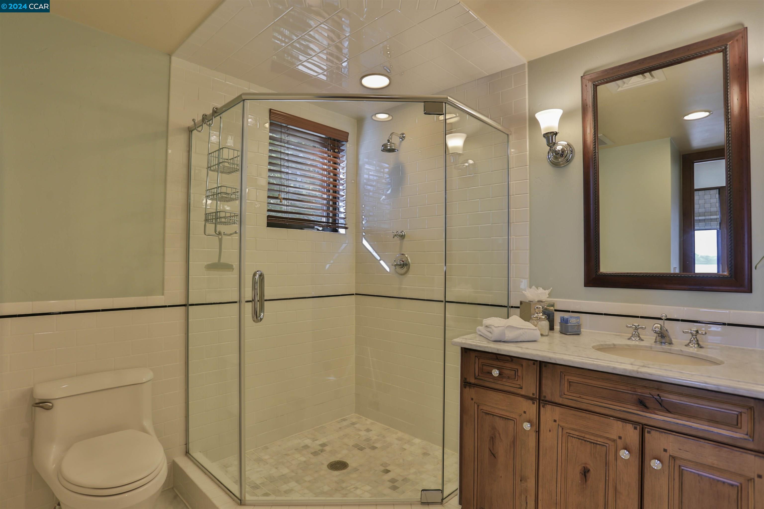 Detail Gallery Image 15 of 34 For 6750 North Lake Blvd 19f,  Tahoe Vista,  CA 96148 - 3 Beds | 3/1 Baths