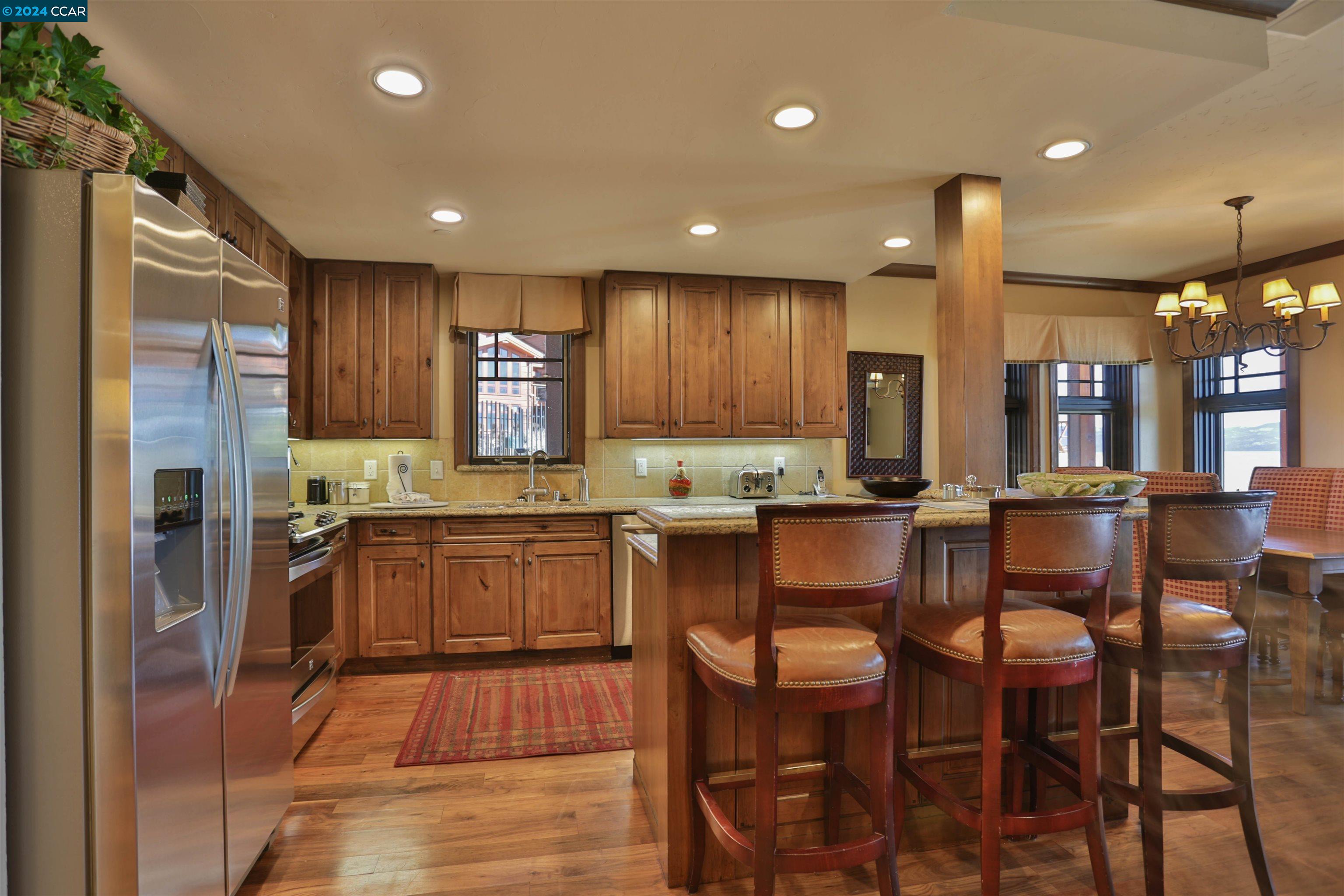 Detail Gallery Image 3 of 34 For 6750 North Lake Blvd 19f,  Tahoe Vista,  CA 96148 - 3 Beds | 3/1 Baths