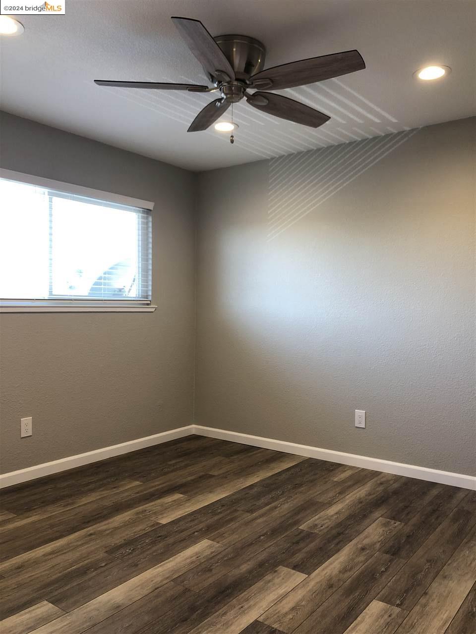 Detail Gallery Image 11 of 18 For 1021 W 8th St #2,  Antioch,  CA 94509-1573 - 2 Beds | 1 Baths
