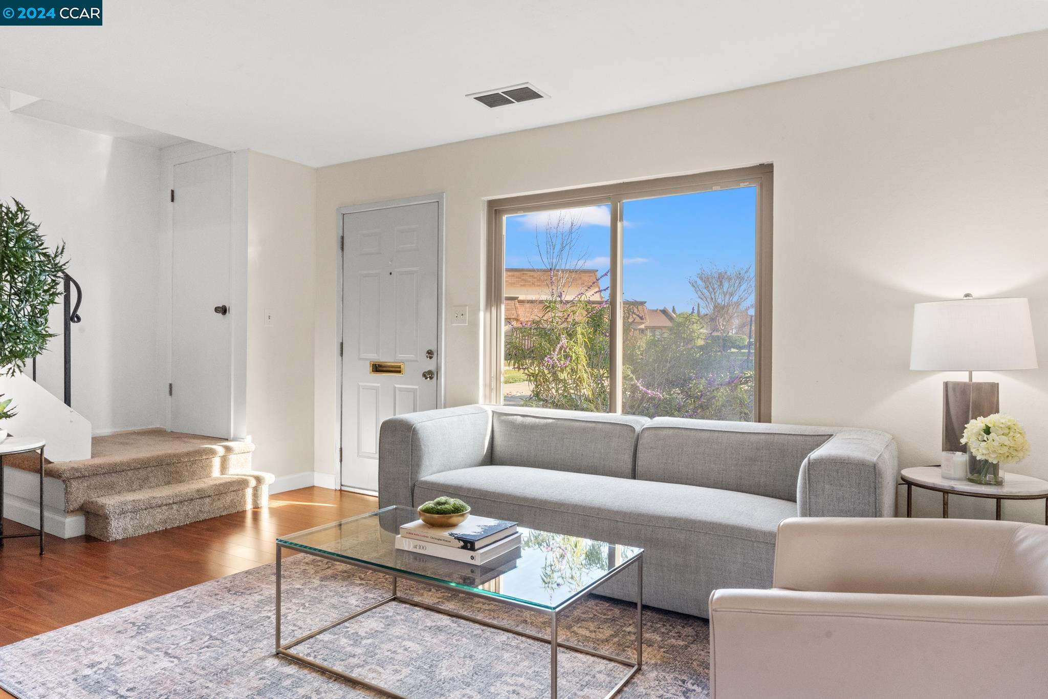 Photo #6: 41081159 Listing 