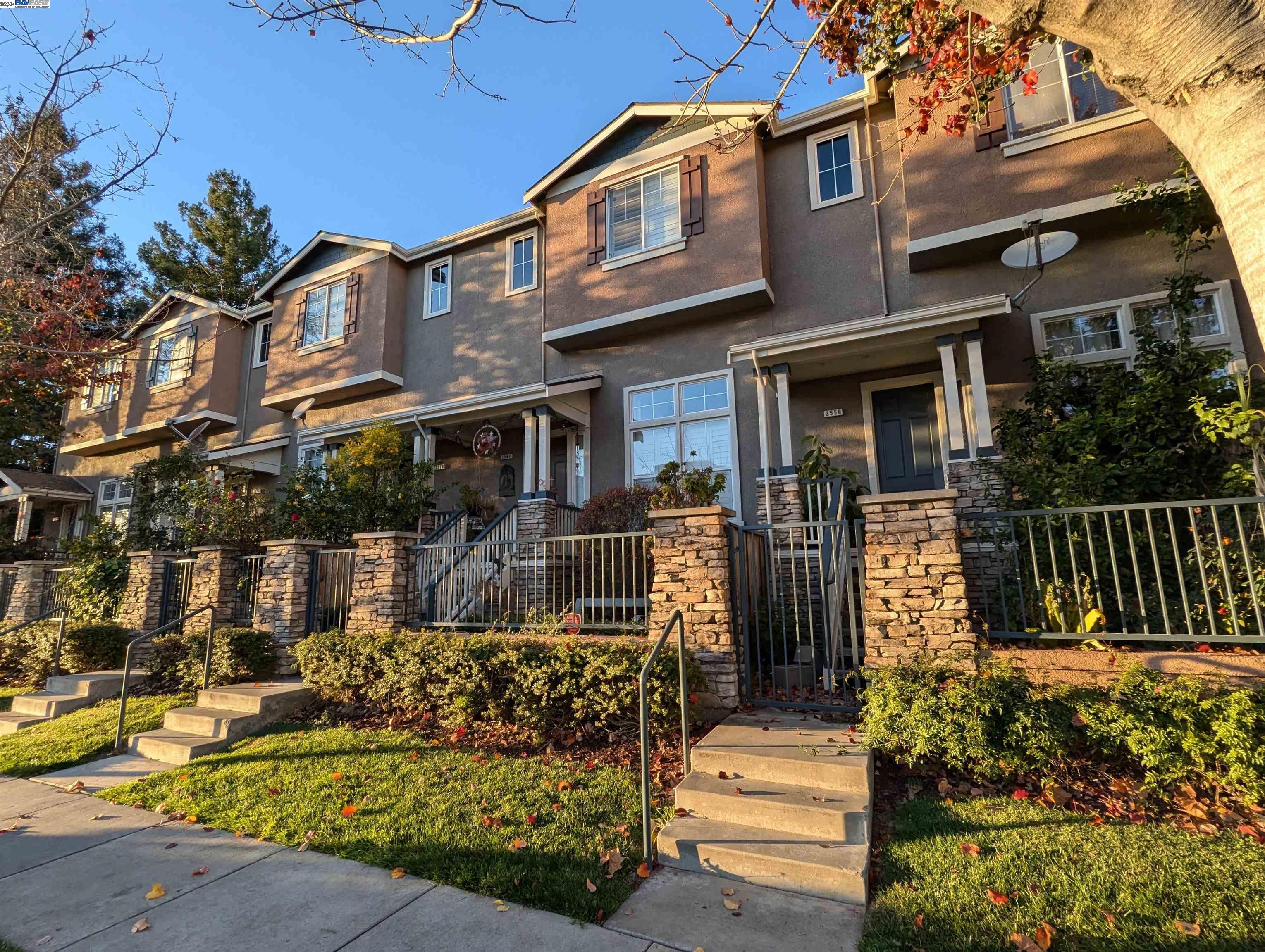 More Details about MLS # 41081187 : 3558 SEQUOIA CMN
