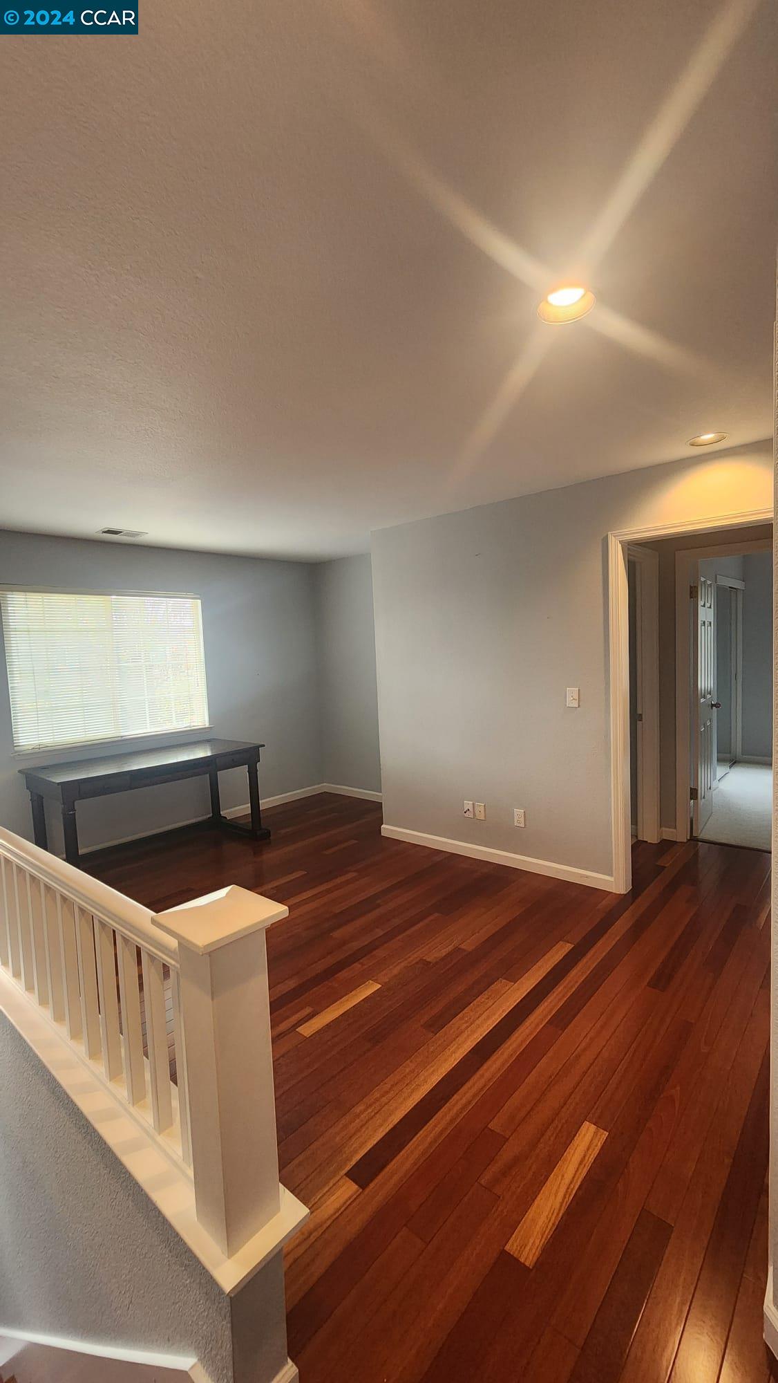 Detail Gallery Image 9 of 22 For 3756 Versailles Ct, San Jose,  CA 95127 - 3 Beds | 2/1 Baths