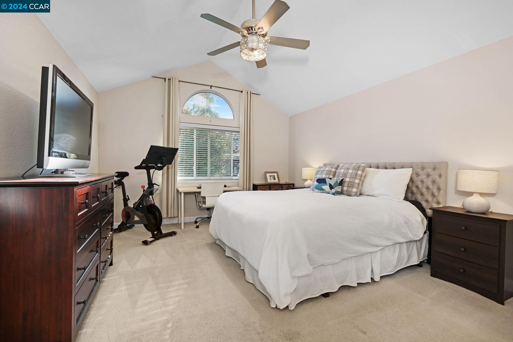 Detail Gallery Image 6 of 38 For 202 Round House Pl, Clayton,  CA 94517 - 3 Beds | 2/1 Baths