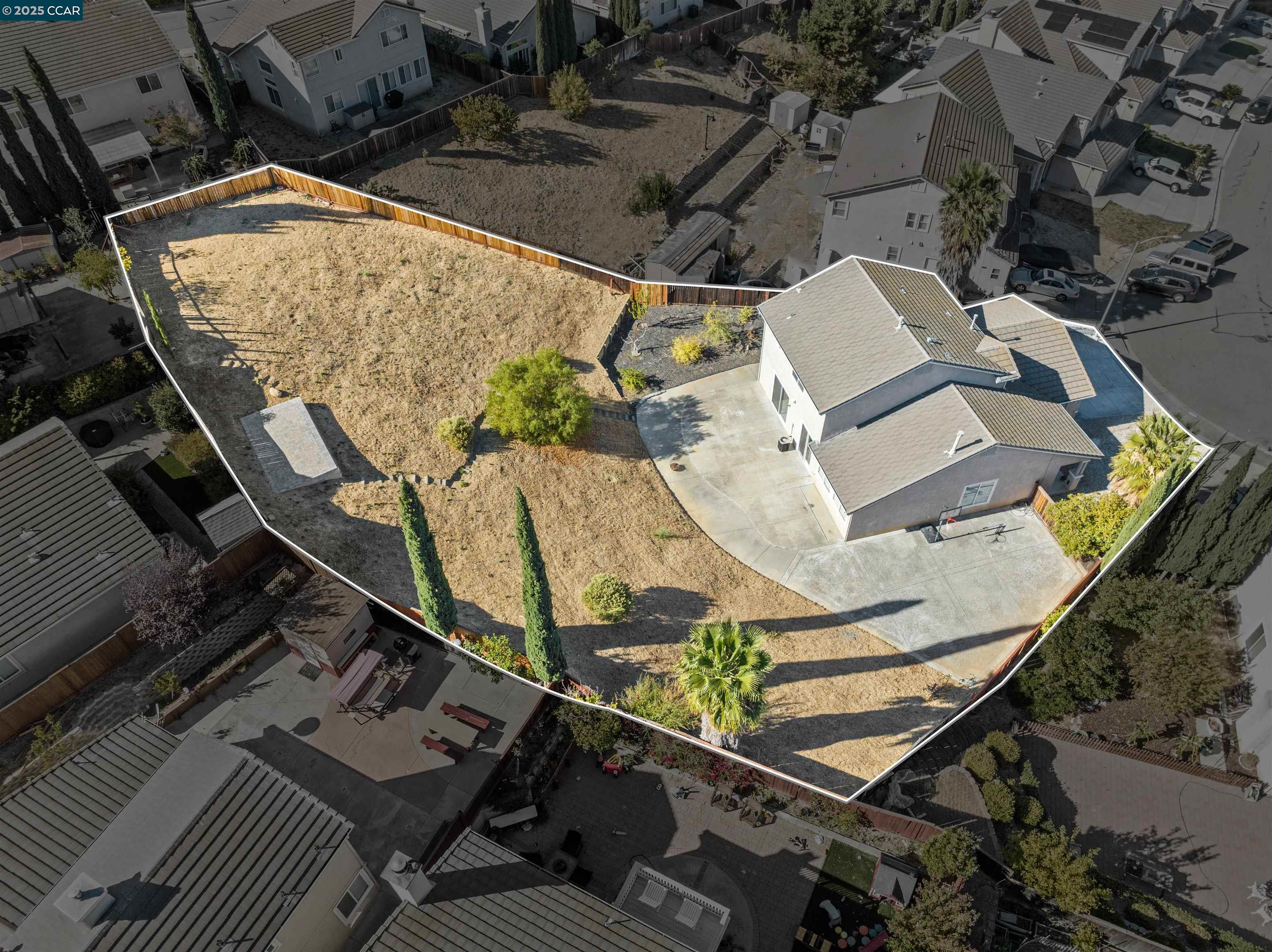 Detail Gallery Image 1 of 1 For 31 Pine Creek Court, Pittsburg,  CA 94565 - 4 Beds | 3/1 Baths