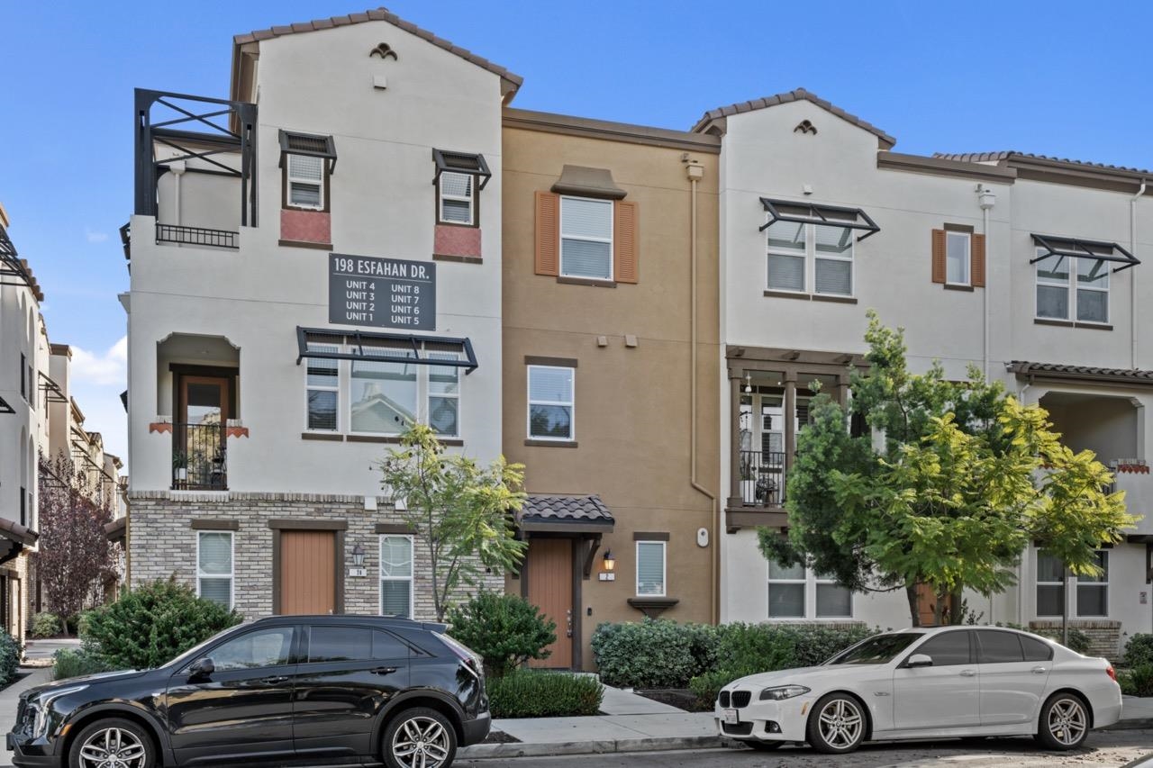 Detail Gallery Image 1 of 1 For 198 Esfahan Dr. #2,  San Jose,  CA 95111 - 2 Beds | 2/1 Baths