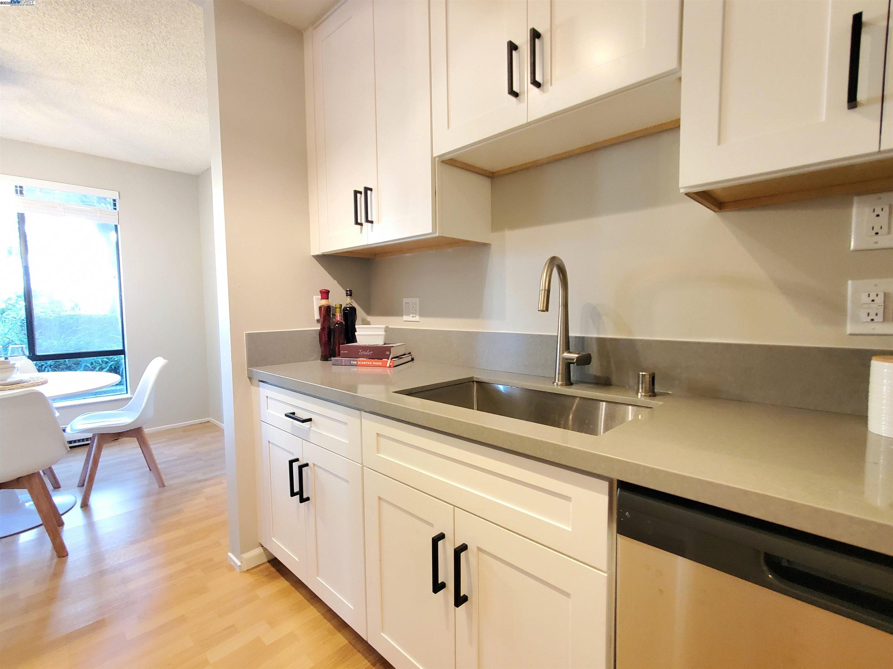 Photo #10: 41081292 Listing: Photo #10