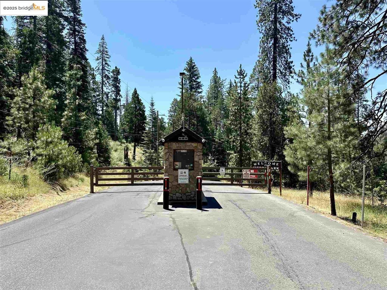 Detail Gallery Image 9 of 9 For 25391 Rebekah Rd, Long Barn,  CA 95335 - – Beds | – Baths