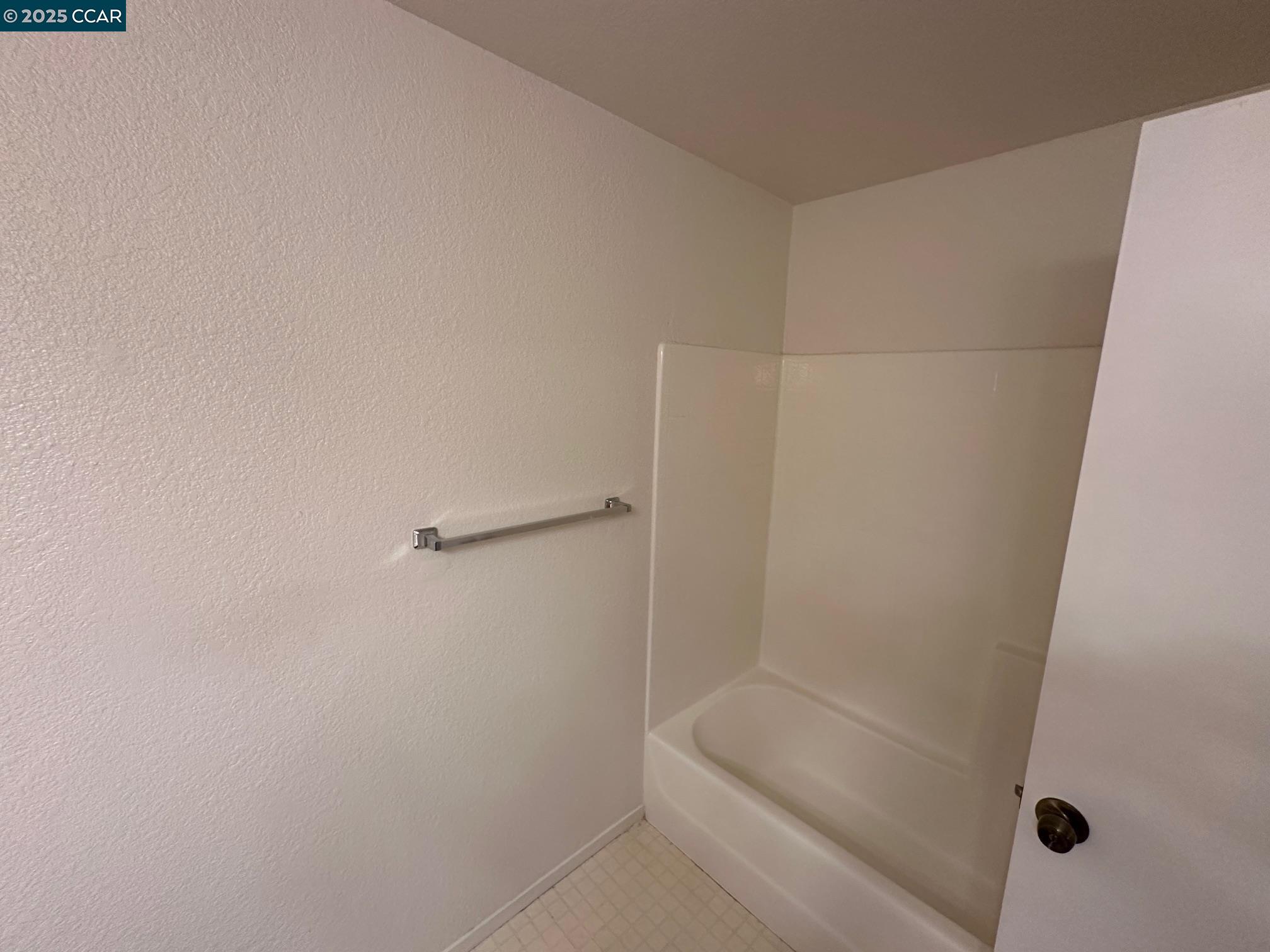 Detail Gallery Image 9 of 11 For 5 Lancaster Cir #231,  Bay Point,  CA 94565 - 1 Beds | 1 Baths