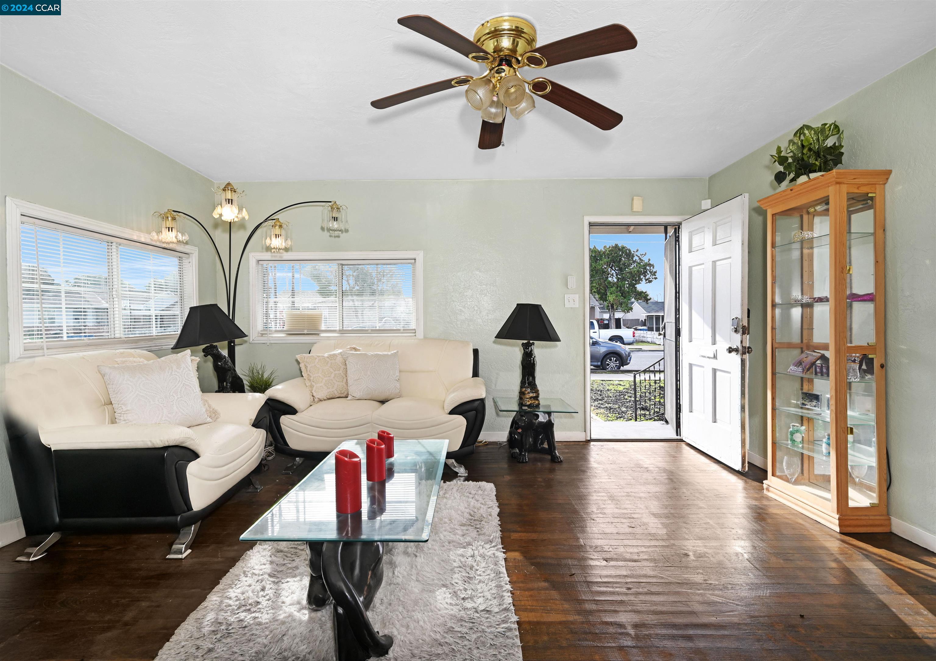 Detail Gallery Image 1 of 1 For 1304 W 9th St, Antioch,  CA 94509 - 3 Beds | 1 Baths