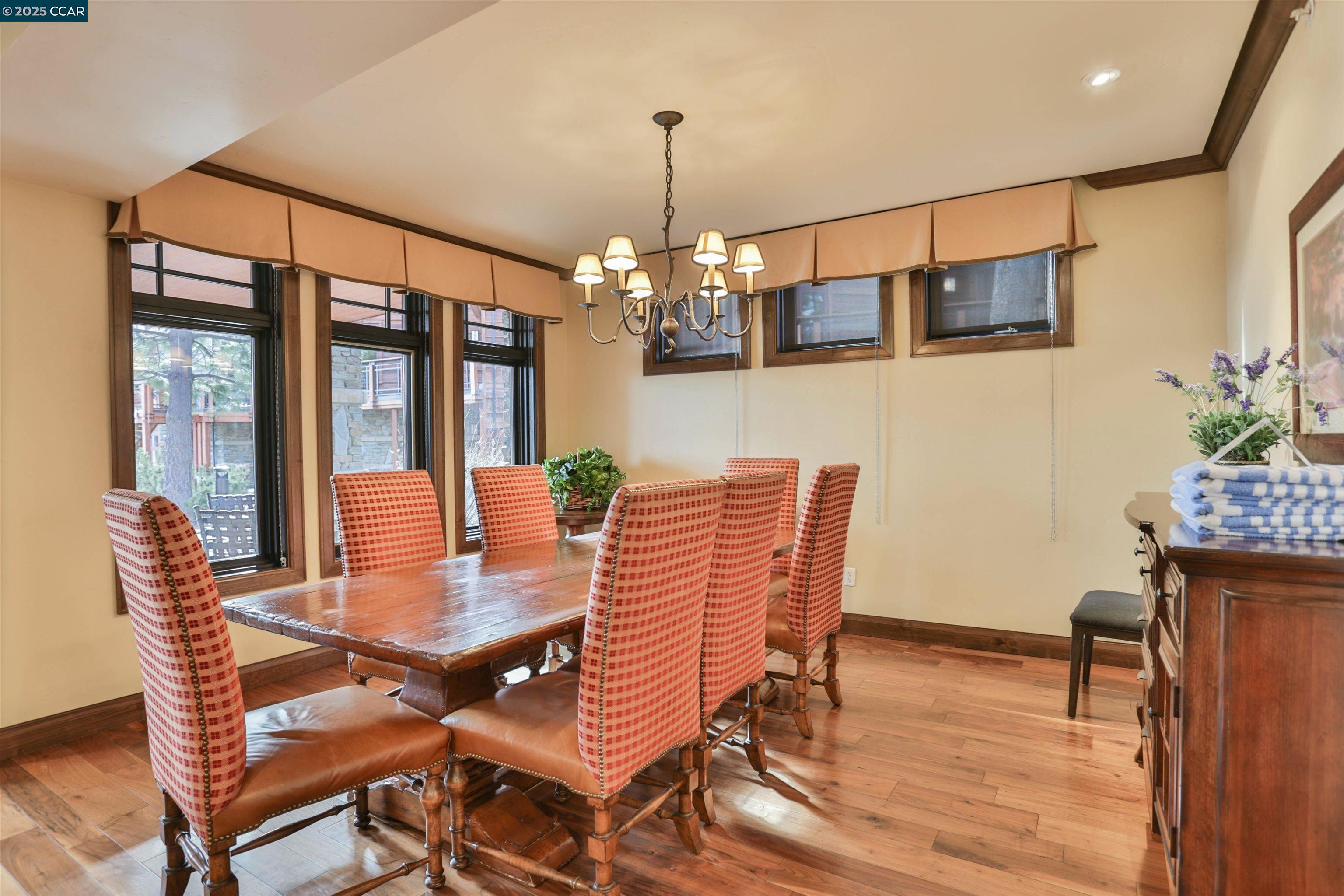 Detail Gallery Image 12 of 38 For 6750 North Lake Blvd 9f,  Tahoe Vista,  CA 96148 - 3 Beds | 3/1 Baths