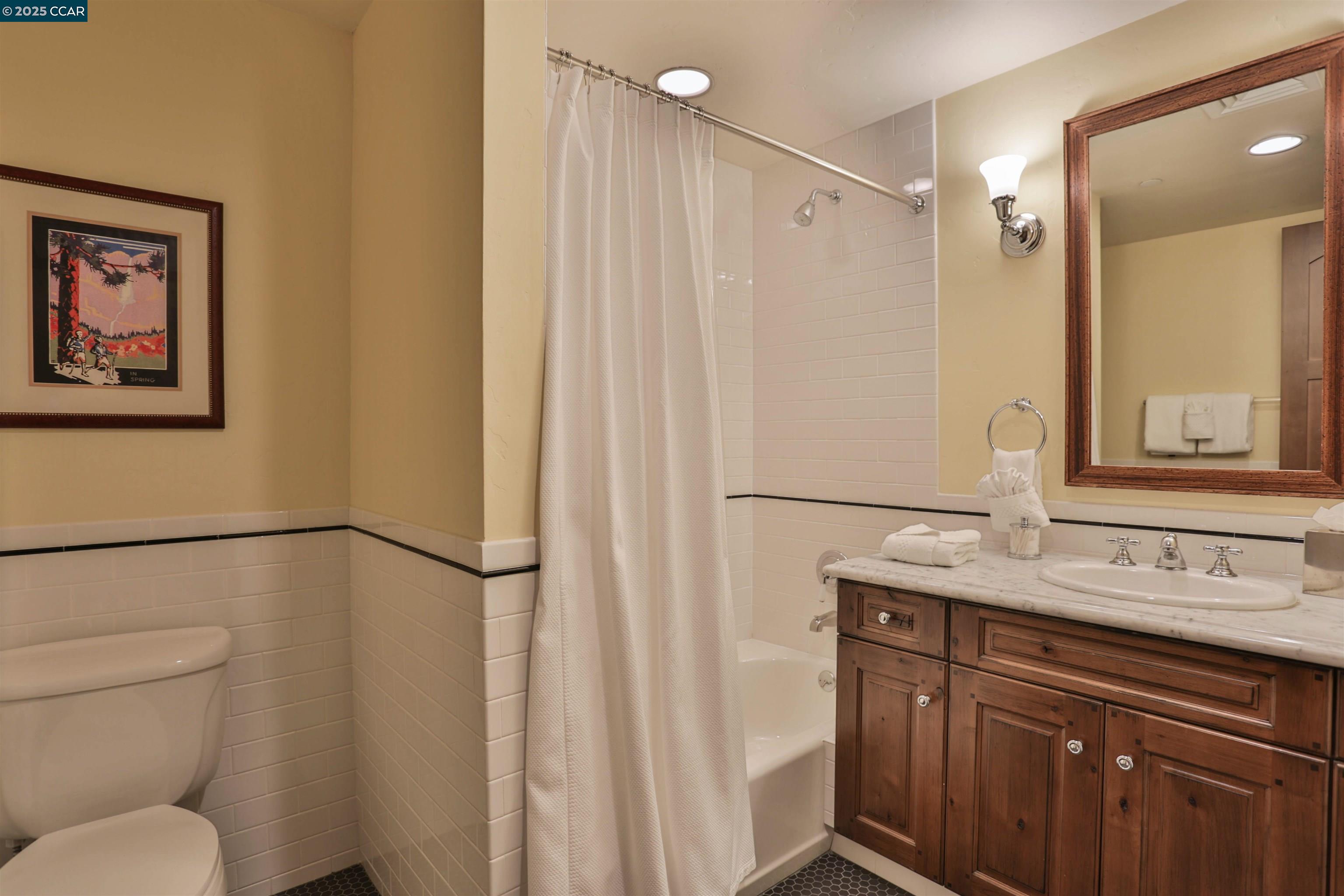 Detail Gallery Image 29 of 38 For 6750 North Lake Blvd 9f,  Tahoe Vista,  CA 96148 - 3 Beds | 3/1 Baths