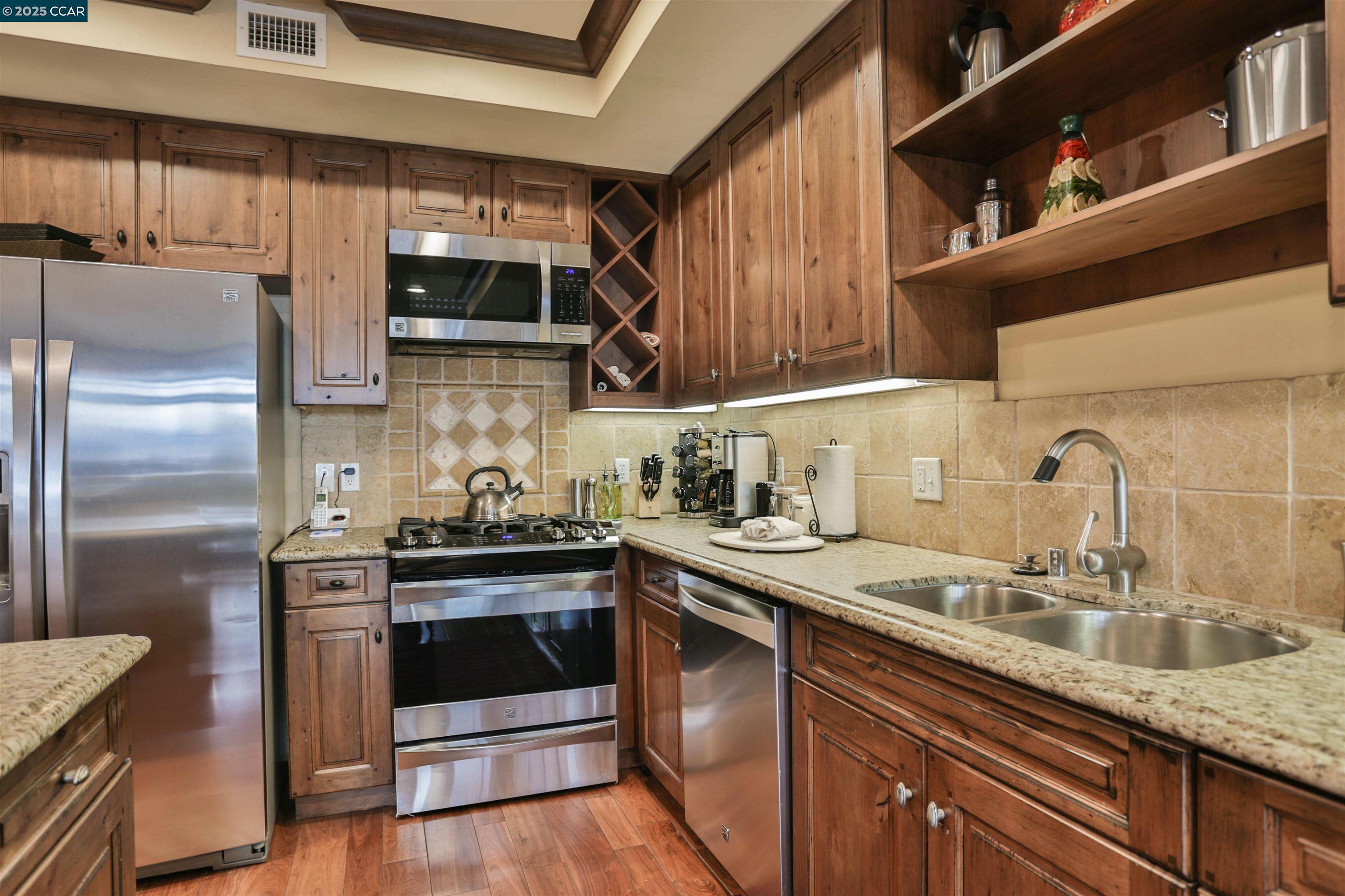 Detail Gallery Image 30 of 38 For 6750 North Lake Blvd 9f,  Tahoe Vista,  CA 96148 - 3 Beds | 3/1 Baths