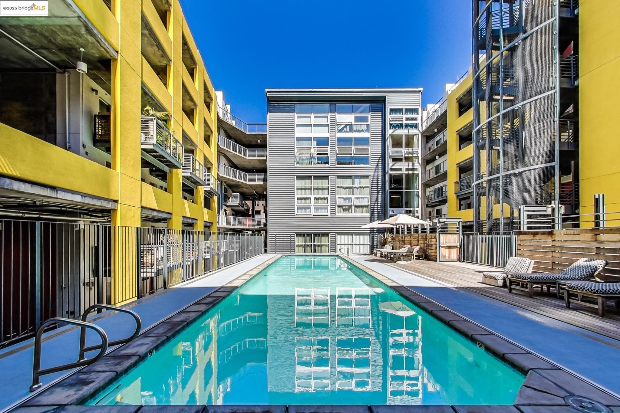 Detail Gallery Image 31 of 31 For 311 Oak St #110,  Oakland,  CA 94607 - 1 Beds | 2 Baths