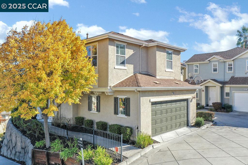 Detail Gallery Image 1 of 1 For 829 Little Valley Road, Martinez,  CA 94553-4859 - 3 Beds | 2/1 Baths