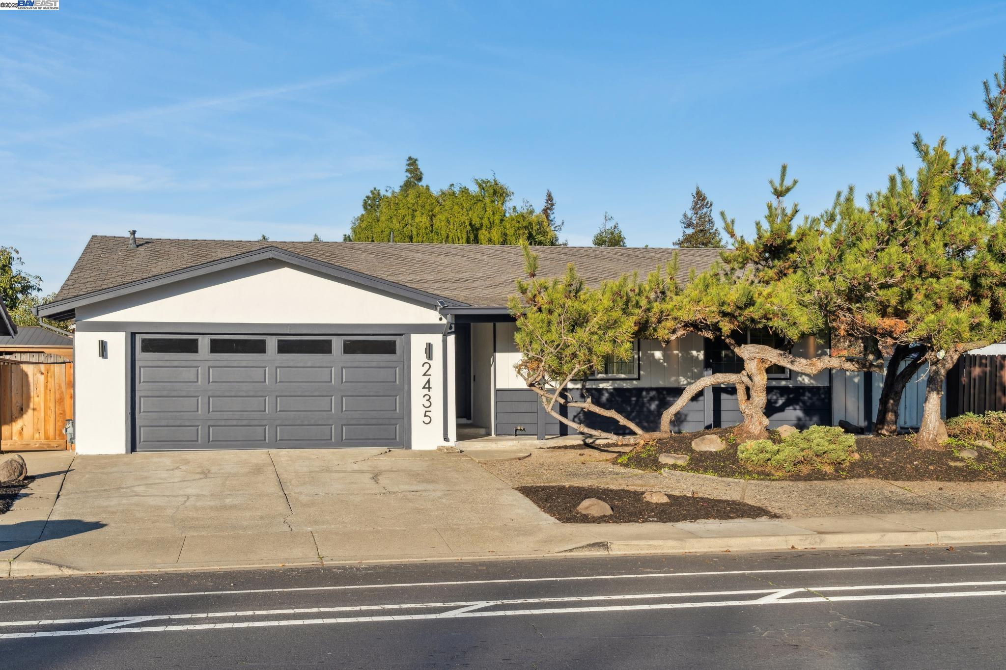 2435 Almaden Blvd, Union City, California 94587, 3 Bedrooms Bedrooms, 7 Rooms Rooms,2 BathroomsBathrooms,Residential,For Sale,2435 Almaden Blvd,41081441
