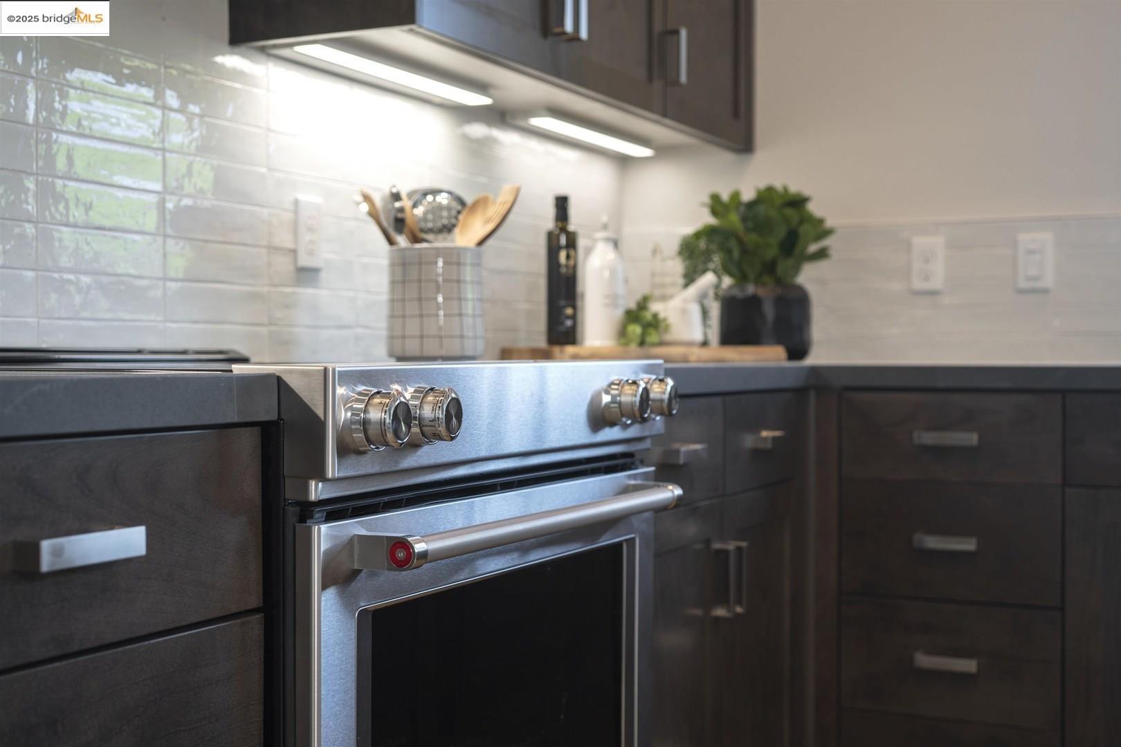 Photo #6: 41081445 Listing 