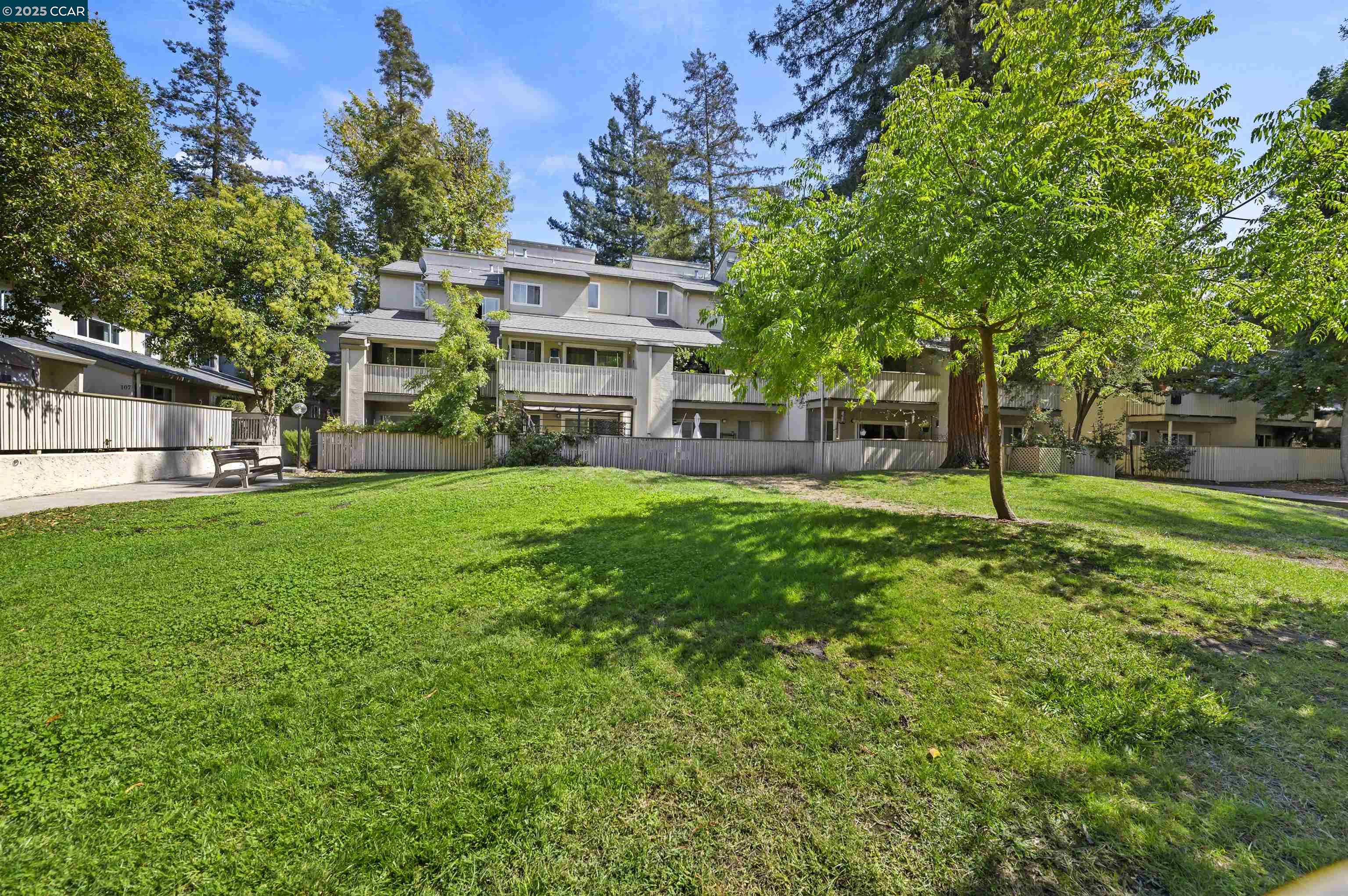 MLS: 41081446 Condo For Sale