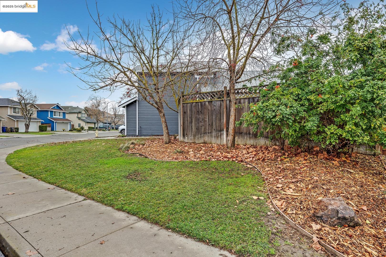 Detail Gallery Image 31 of 32 For 4647 Bayside Way, Oakley,  CA 94561 - 3 Beds | 2/1 Baths