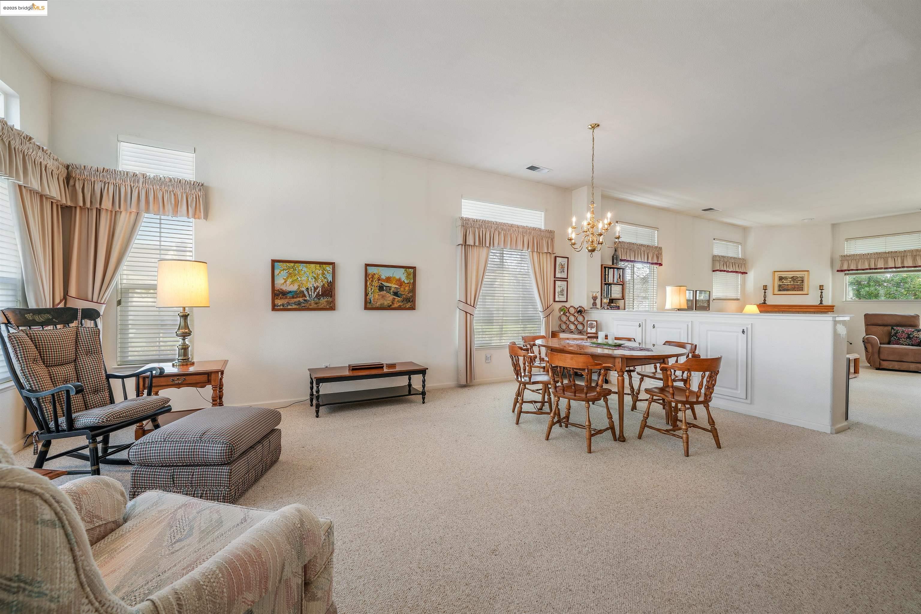 Detail Gallery Image 4 of 40 For 1566 Imperial Way, Brentwood,  CA 94513 - 2 Beds | 2 Baths