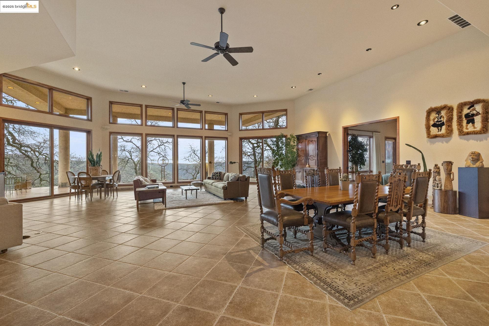 Detail Gallery Image 10 of 60 For 25775 Powell Ranch Rd, Sonora,  CA 95370 - 3 Beds | 3 Baths
