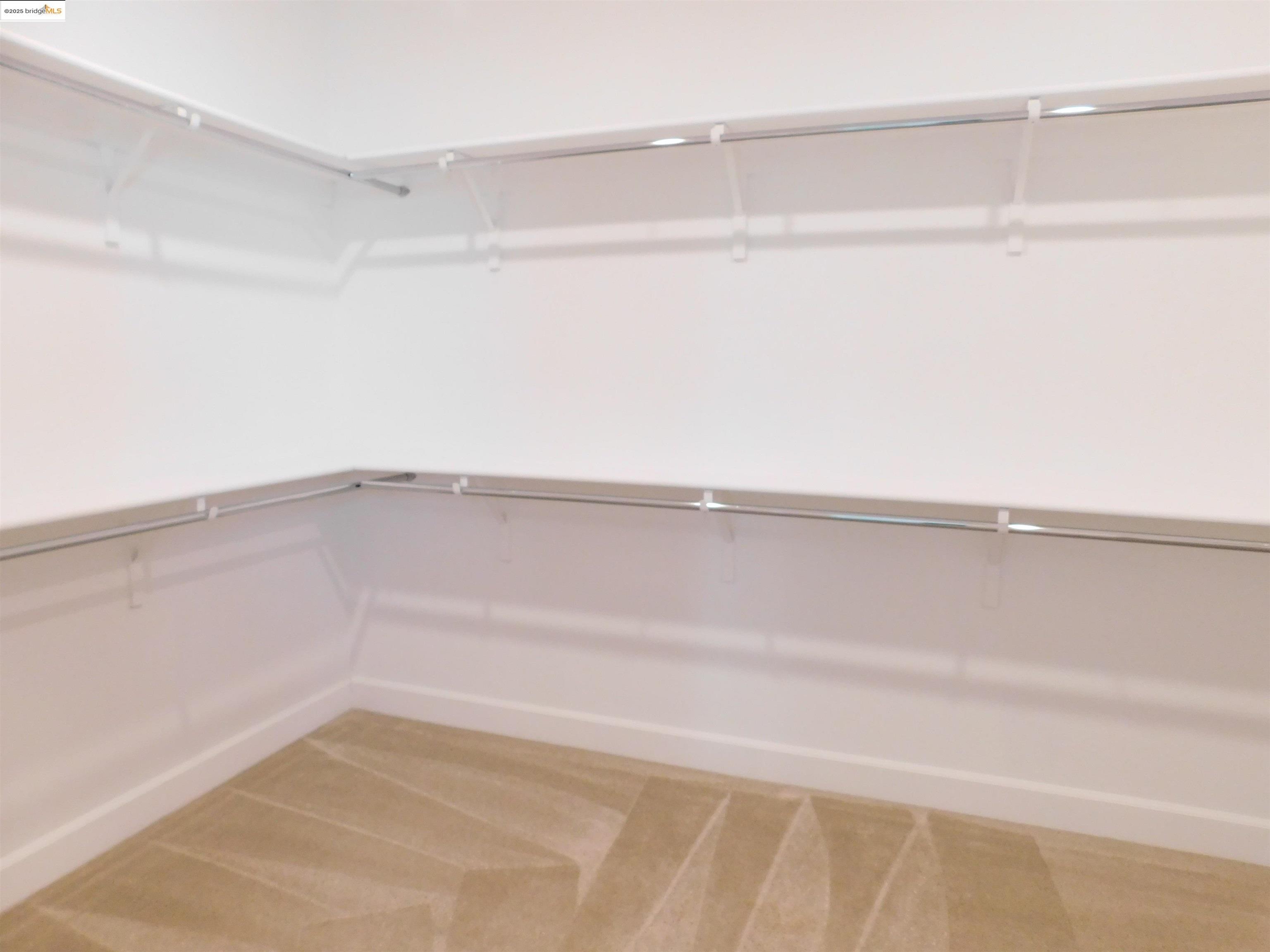 Detail Gallery Image 17 of 30 For 1090 Lavender St, Manteca,  CA 95337 - 5 Beds | 4/1 Baths