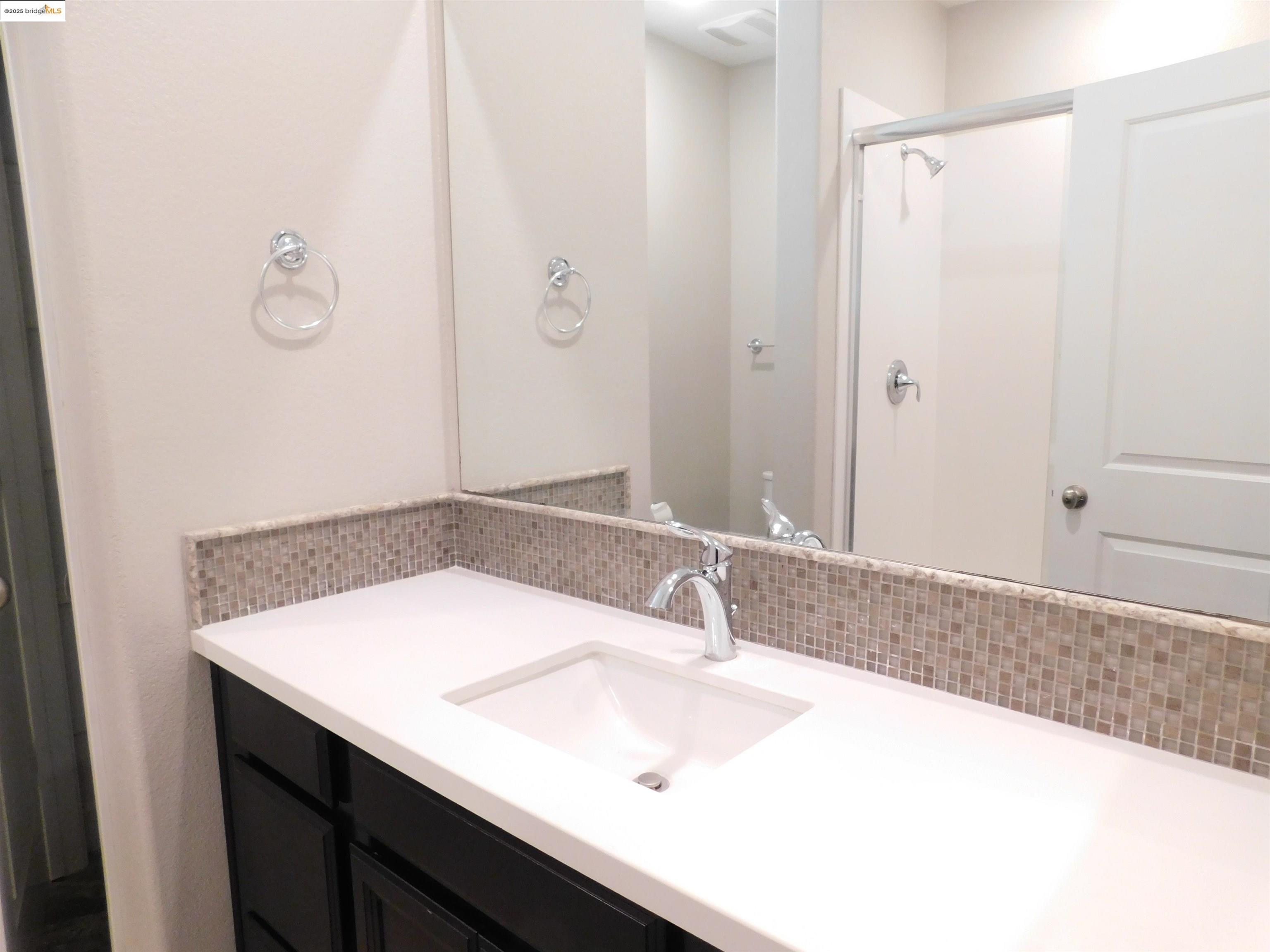 Detail Gallery Image 22 of 30 For 1090 Lavender St, Manteca,  CA 95337 - 5 Beds | 4/1 Baths