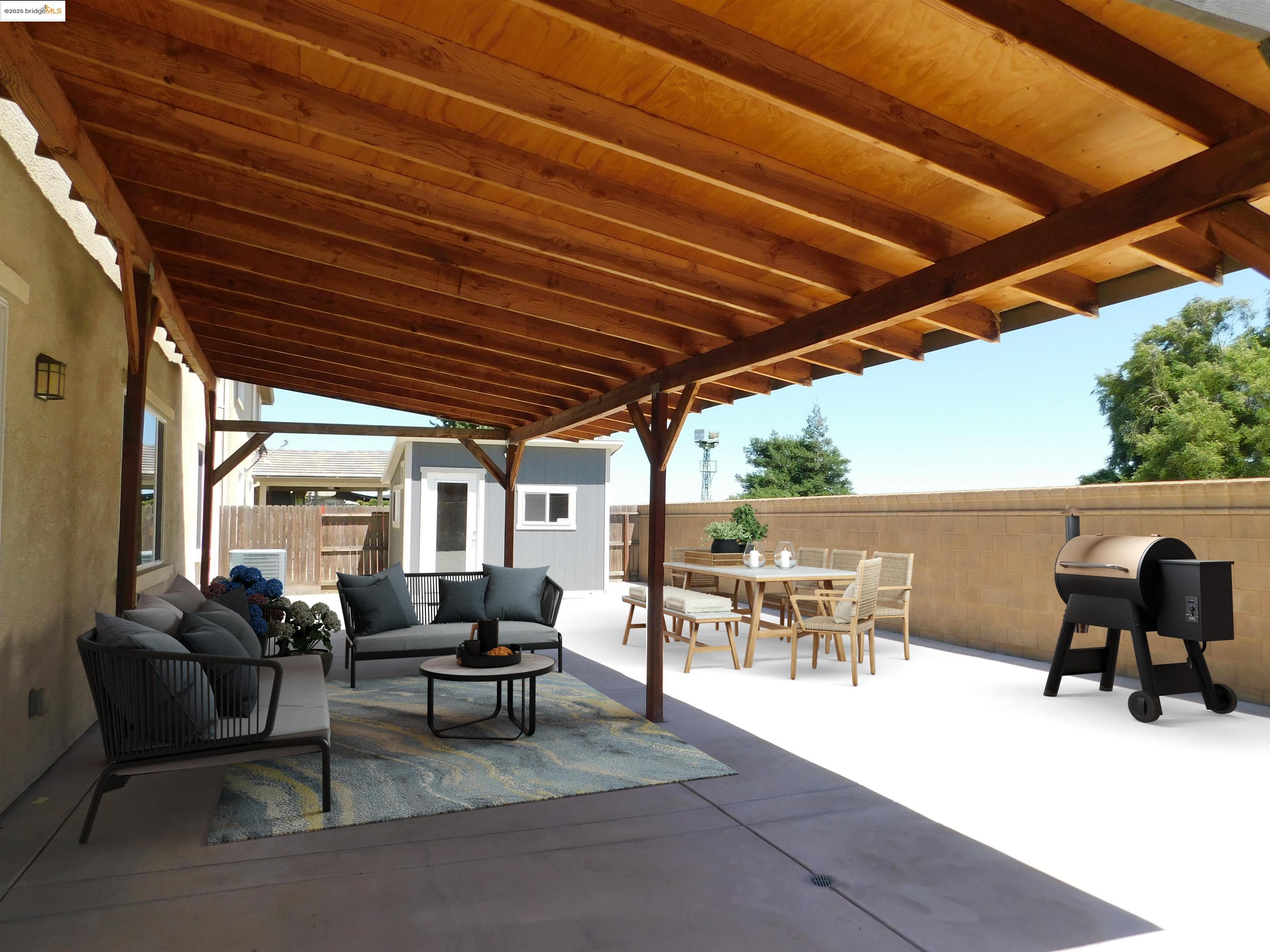 Detail Gallery Image 27 of 30 For 1090 Lavender St, Manteca,  CA 95337 - 5 Beds | 4/1 Baths