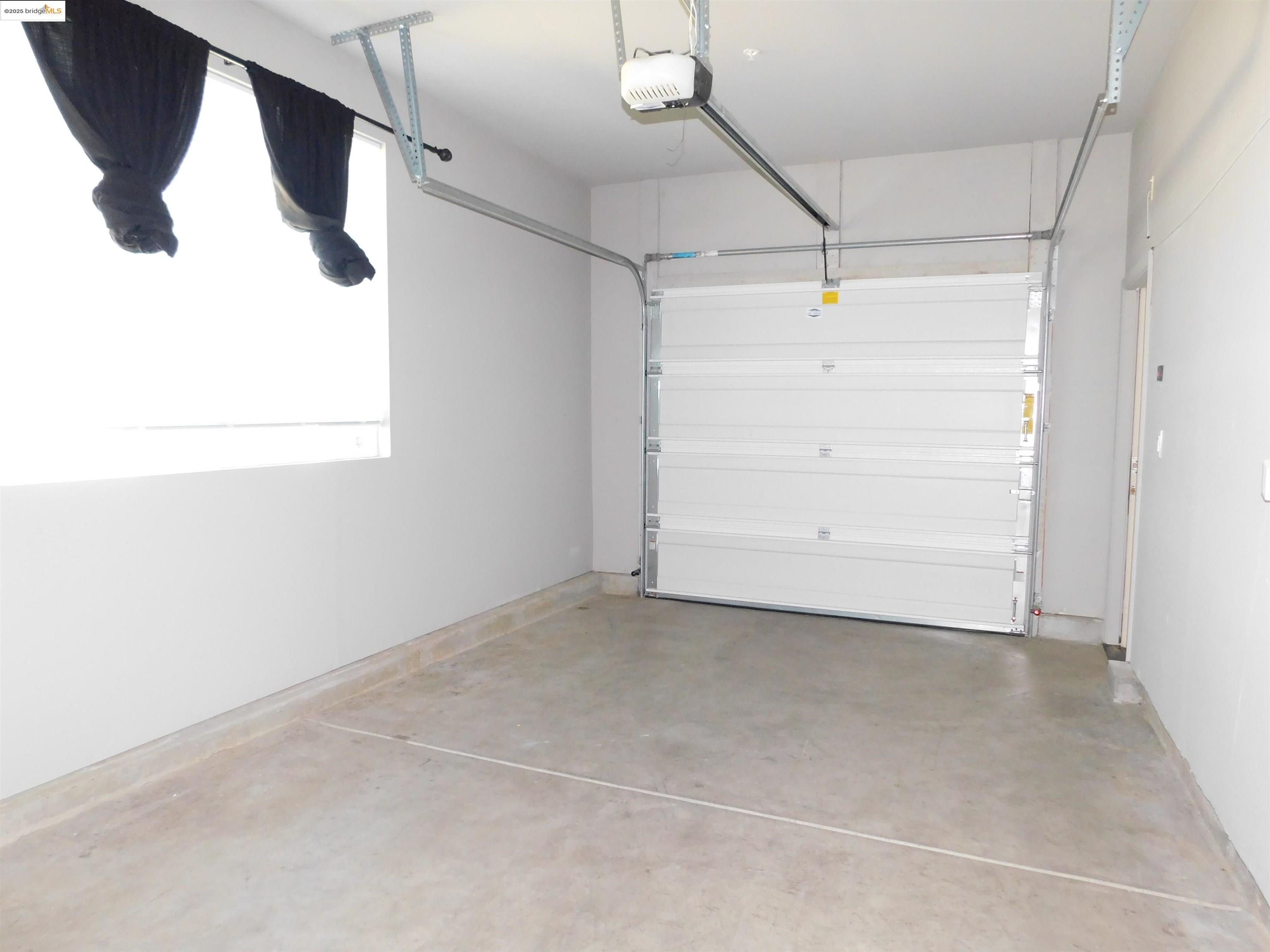 Detail Gallery Image 30 of 30 For 1090 Lavender St, Manteca,  CA 95337 - 5 Beds | 4/1 Baths