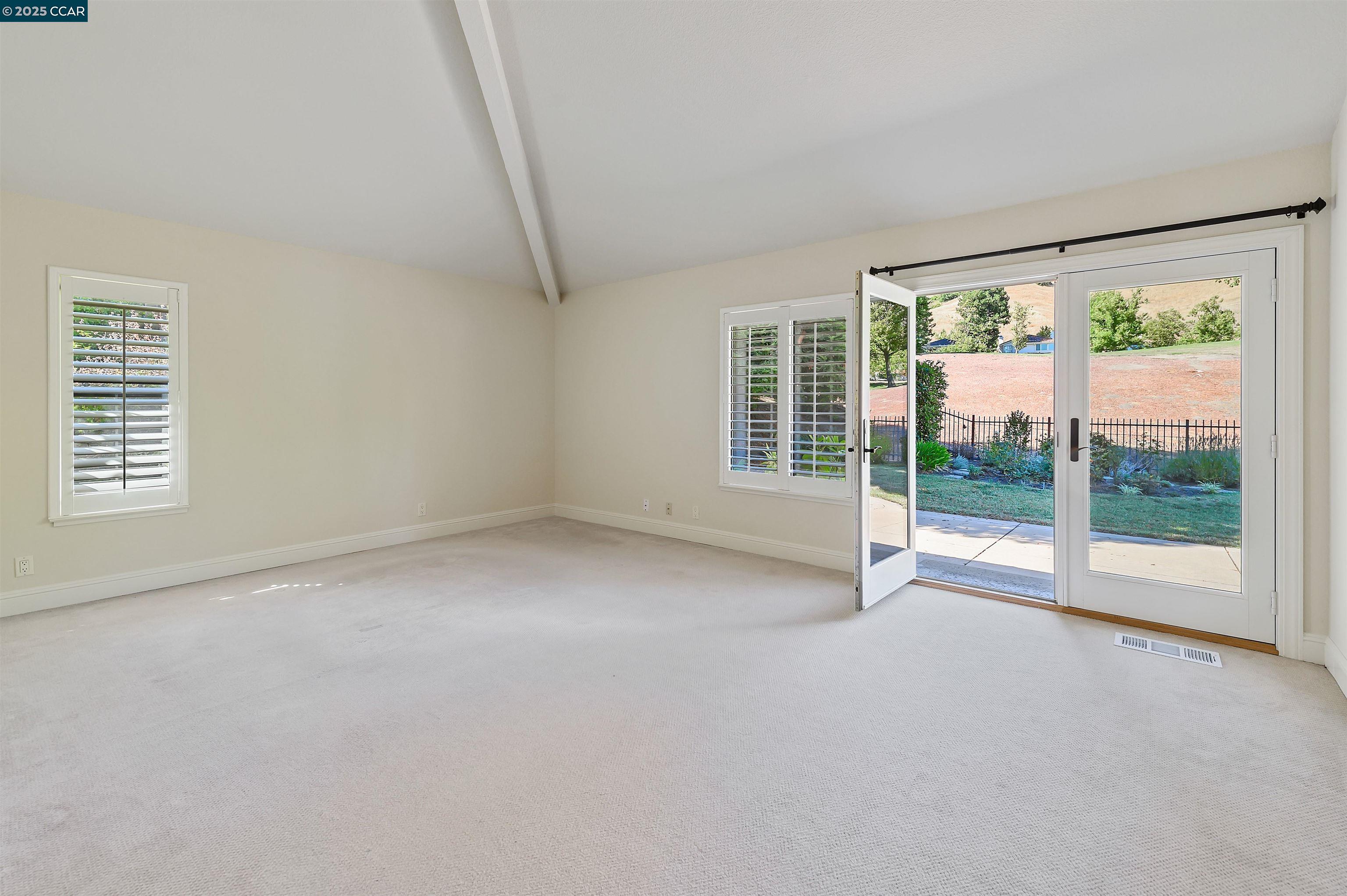 Detail Gallery Image 9 of 24 For 288 Live Oak Dr, Danville,  CA 94506 - 4 Beds | 2/1 Baths