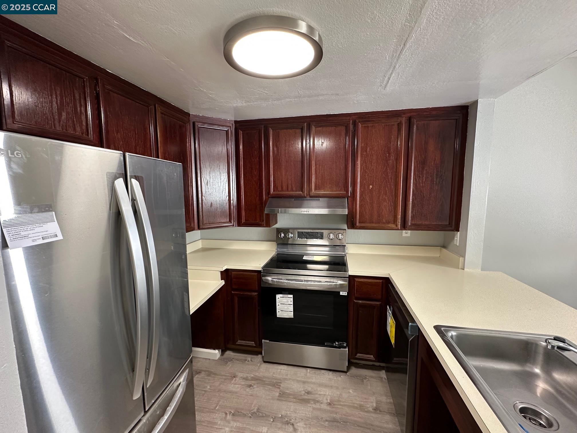 Photo #6: 41081520 Listing 