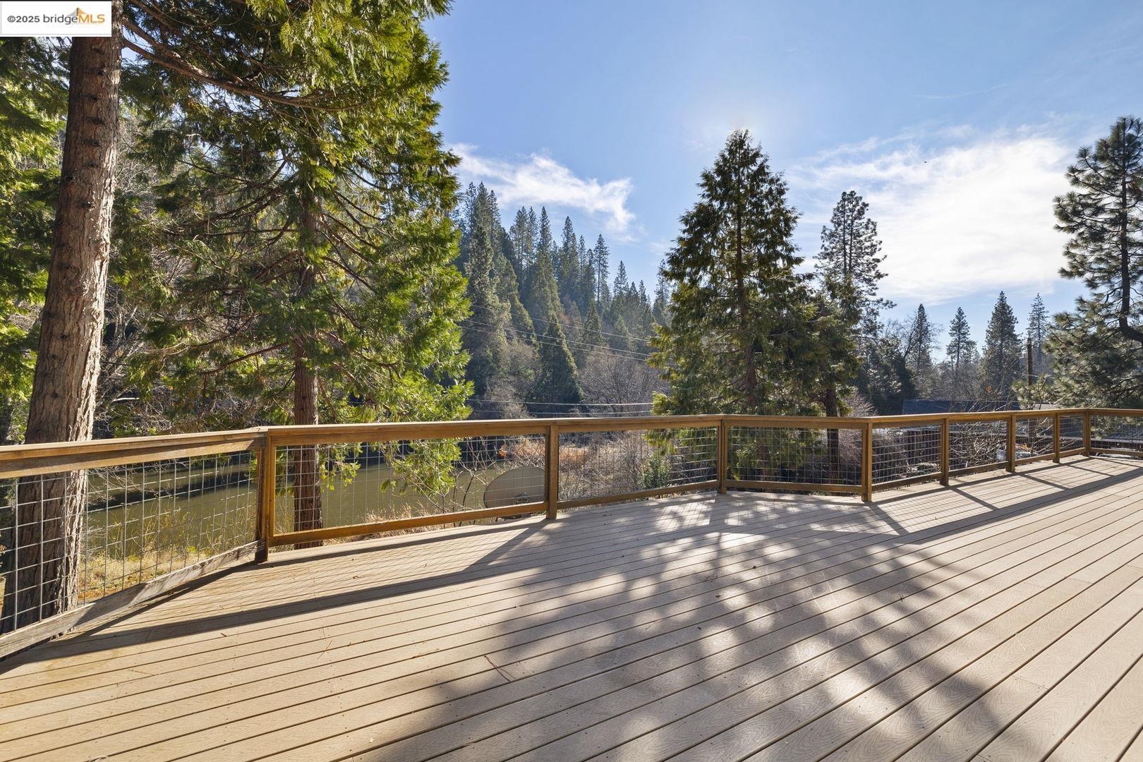 Detail Gallery Image 2 of 34 For 22657 Robin Hood Dr, Twain Harte,  CA 95383 - 4 Beds | 2 Baths