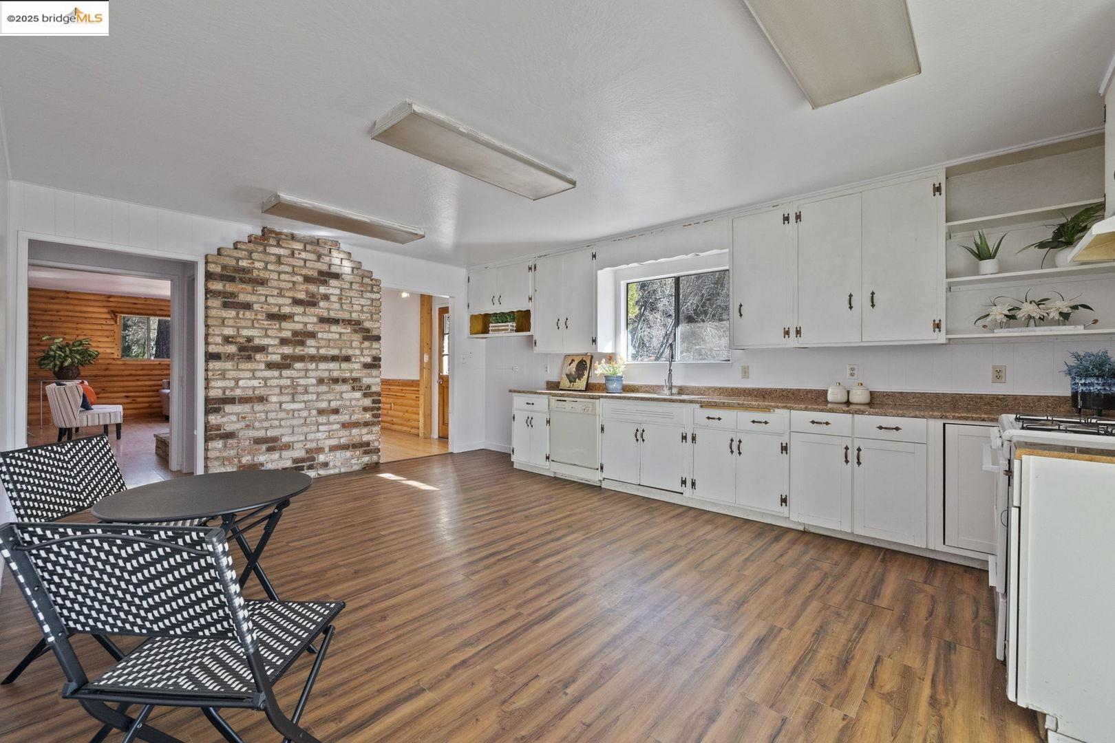 Detail Gallery Image 12 of 34 For 22657 Robin Hood Dr, Twain Harte,  CA 95383 - 4 Beds | 2 Baths