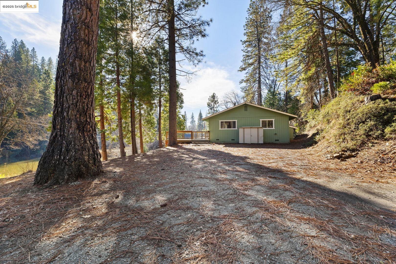Detail Gallery Image 3 of 34 For 22657 Robin Hood Dr, Twain Harte,  CA 95383 - 4 Beds | 2 Baths