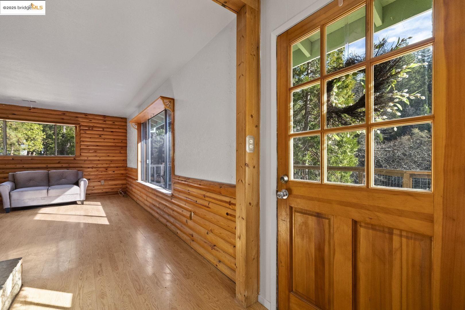 Detail Gallery Image 4 of 34 For 22657 Robin Hood Dr, Twain Harte,  CA 95383 - 4 Beds | 2 Baths