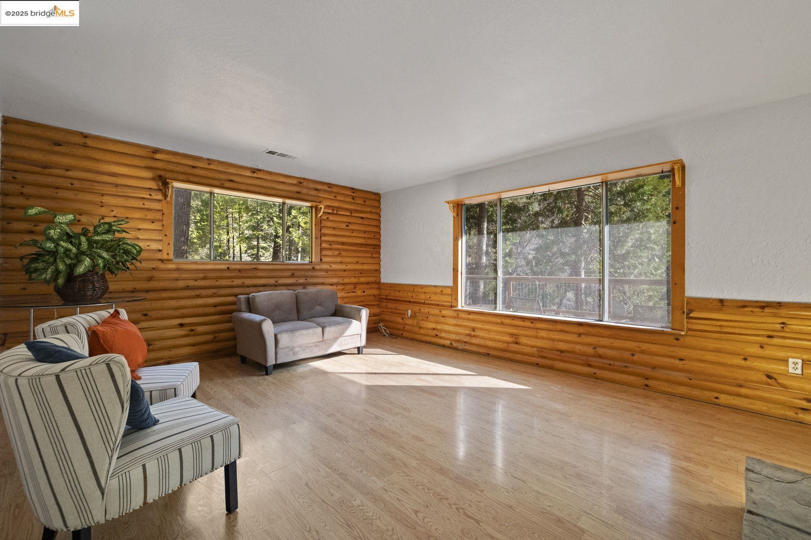 Detail Gallery Image 5 of 34 For 22657 Robin Hood Dr, Twain Harte,  CA 95383 - 4 Beds | 2 Baths