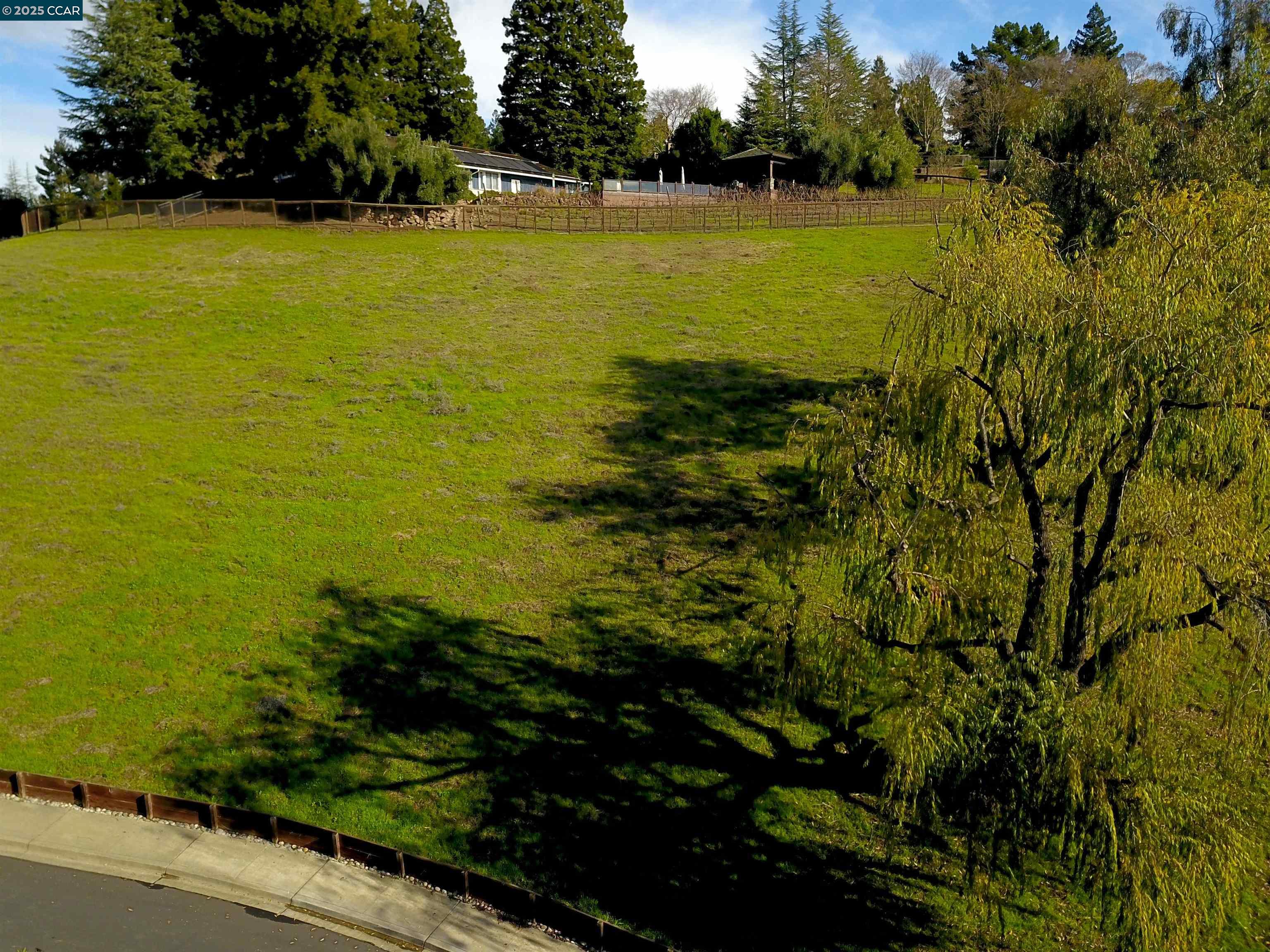 Detail Gallery Image 4 of 9 For 336 Merrilee Pl, Danville,  CA 94526 - – Beds | – Baths